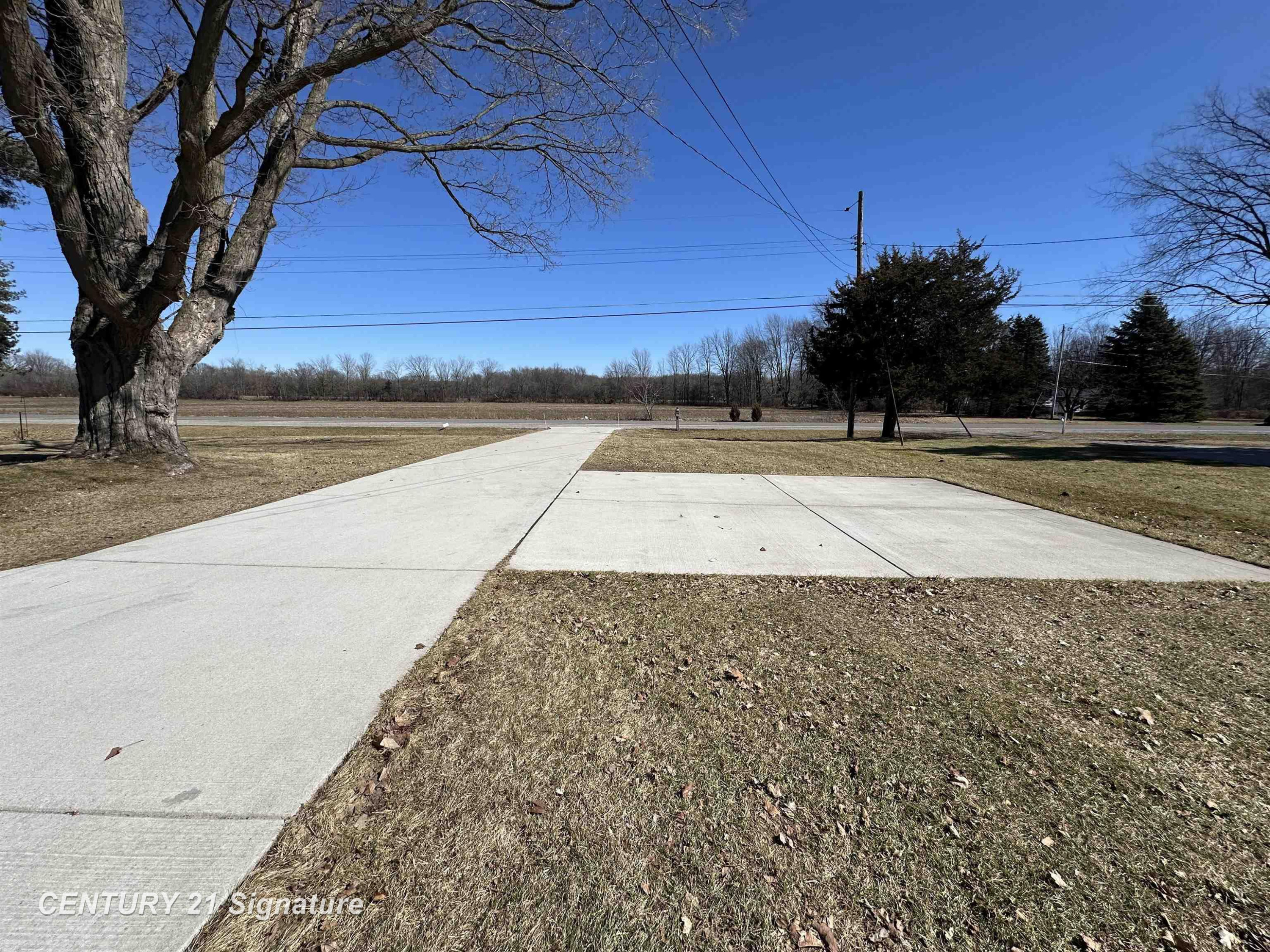 7151 N Elms Road, Flushing, MI 48433 — Photo 3