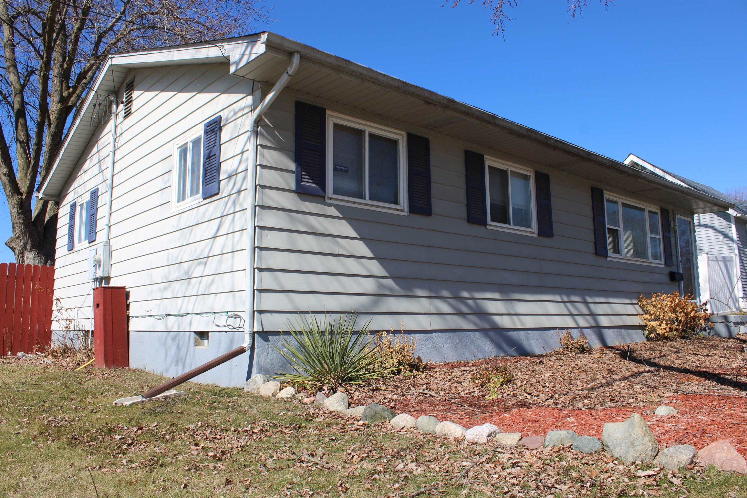 5054 Fairchild Street, Swartz Creek, MI 48473 — Photo 2
