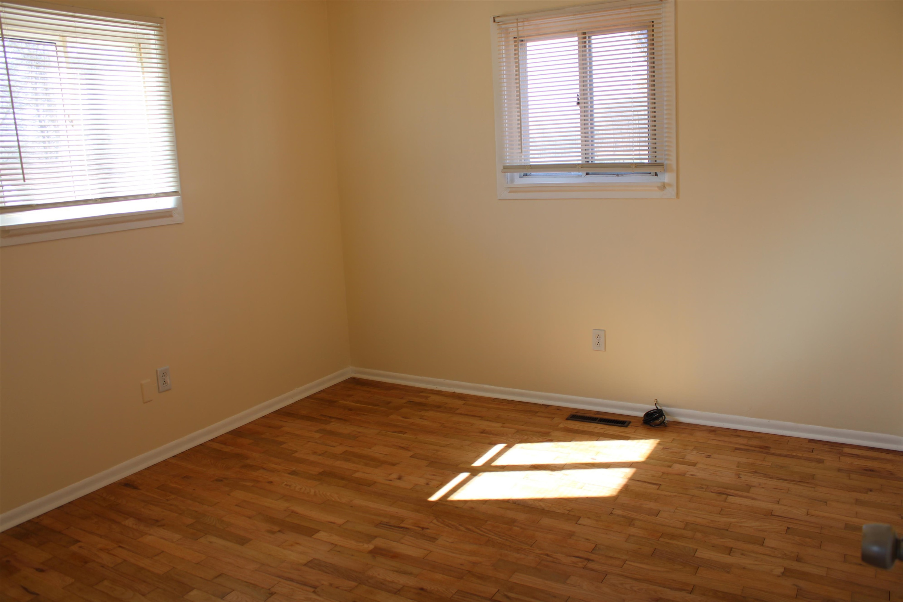 5054 Fairchild Street, Swartz Creek, MI 48473 — Photo 9