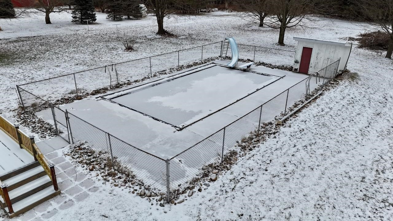 16351 S Oakley Road, Chesaning, MI 48616 — Photo 12