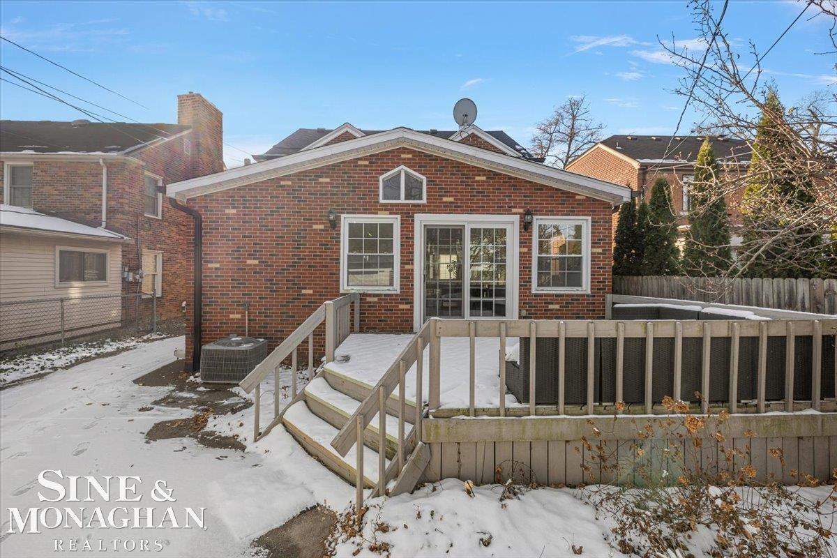 412 Manor Street, Grosse Pointe Farms, MI 48236 — Photo 39