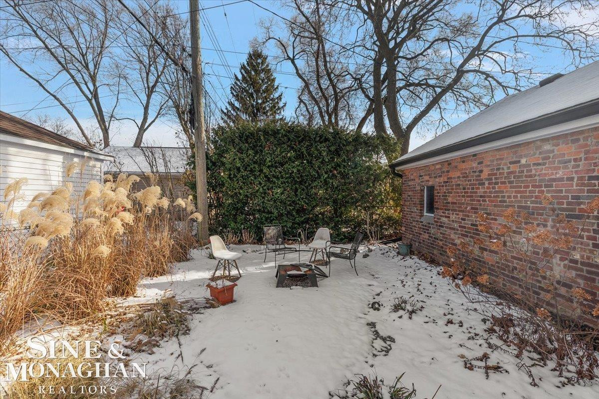 412 Manor Street, Grosse Pointe Farms, MI 48236 — Photo 46