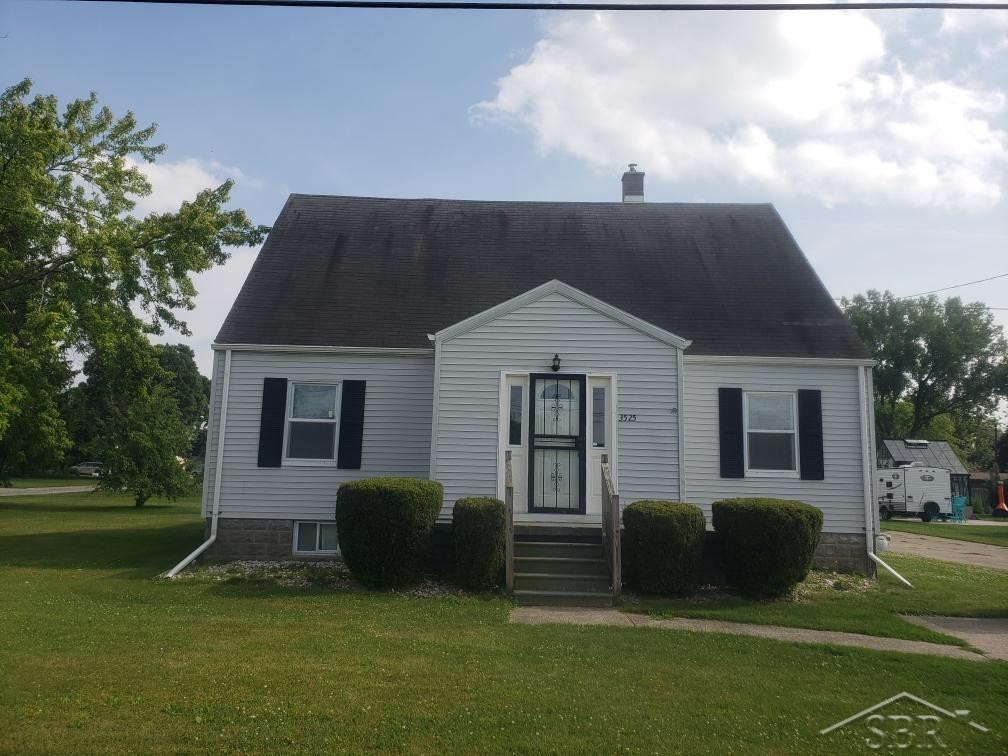 3525 Shattuck Road, Saginaw, MI 48603 — front exterior