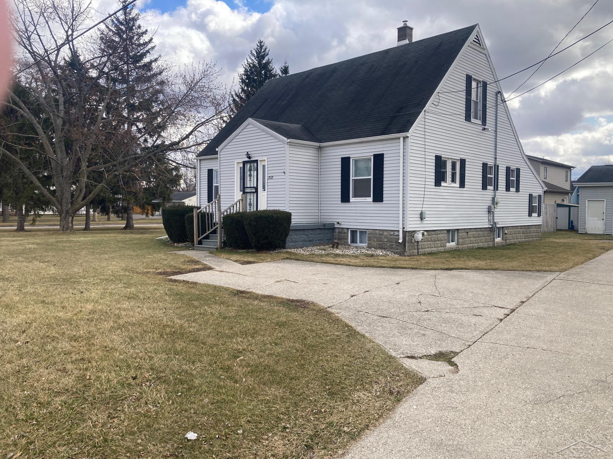 3525 Shattuck Road, Saginaw, MI 48603 — Photo 17