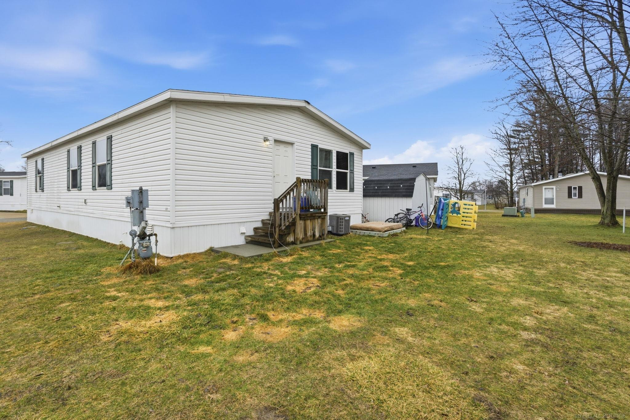 1829 Ponderosa Avenue, MI — Photo 3