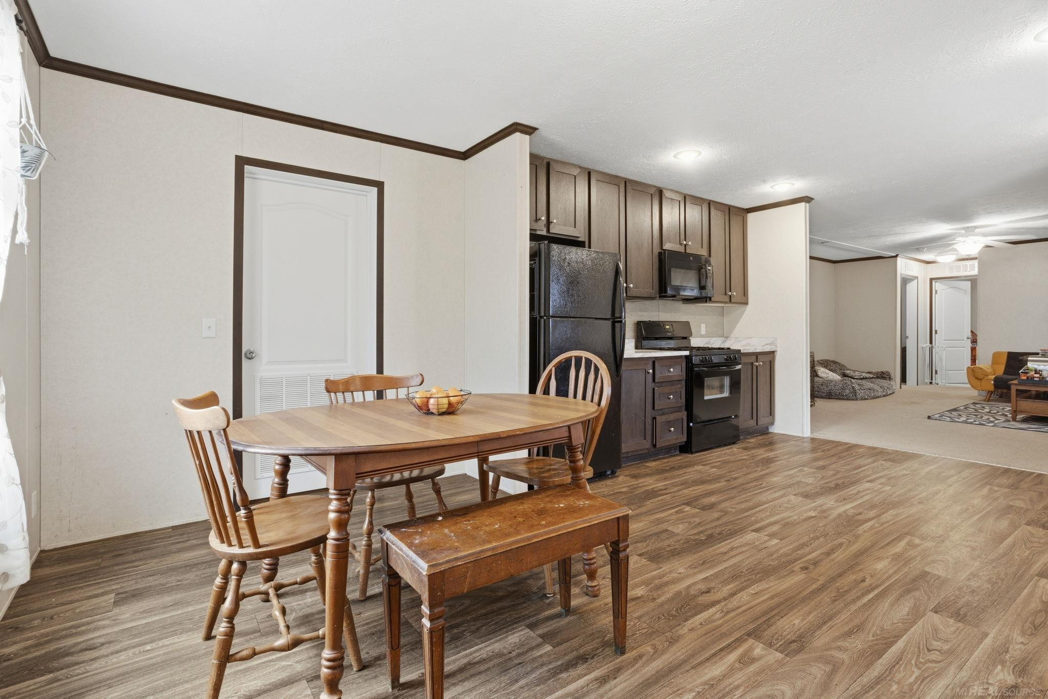 1829 Ponderosa Avenue, MI — Photo 10