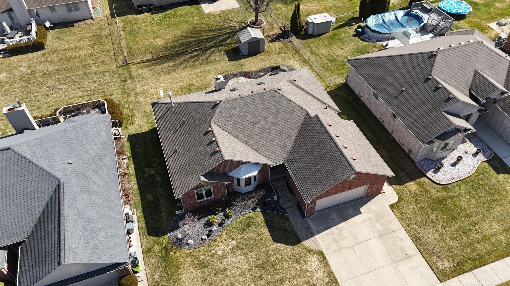 48302 Adams Drive, Macomb, MI 48044 — Photo 5