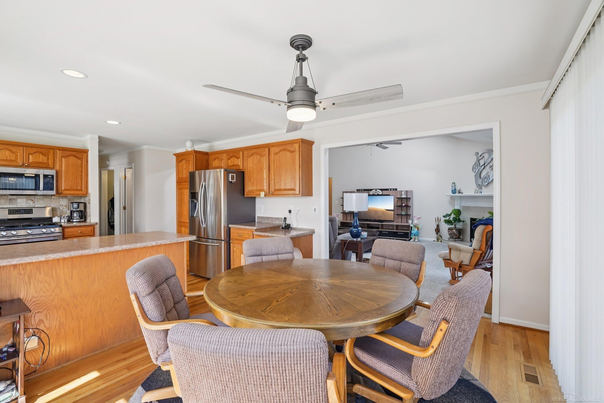 48302 Adams Drive, Macomb, MI 48044 — Photo 12