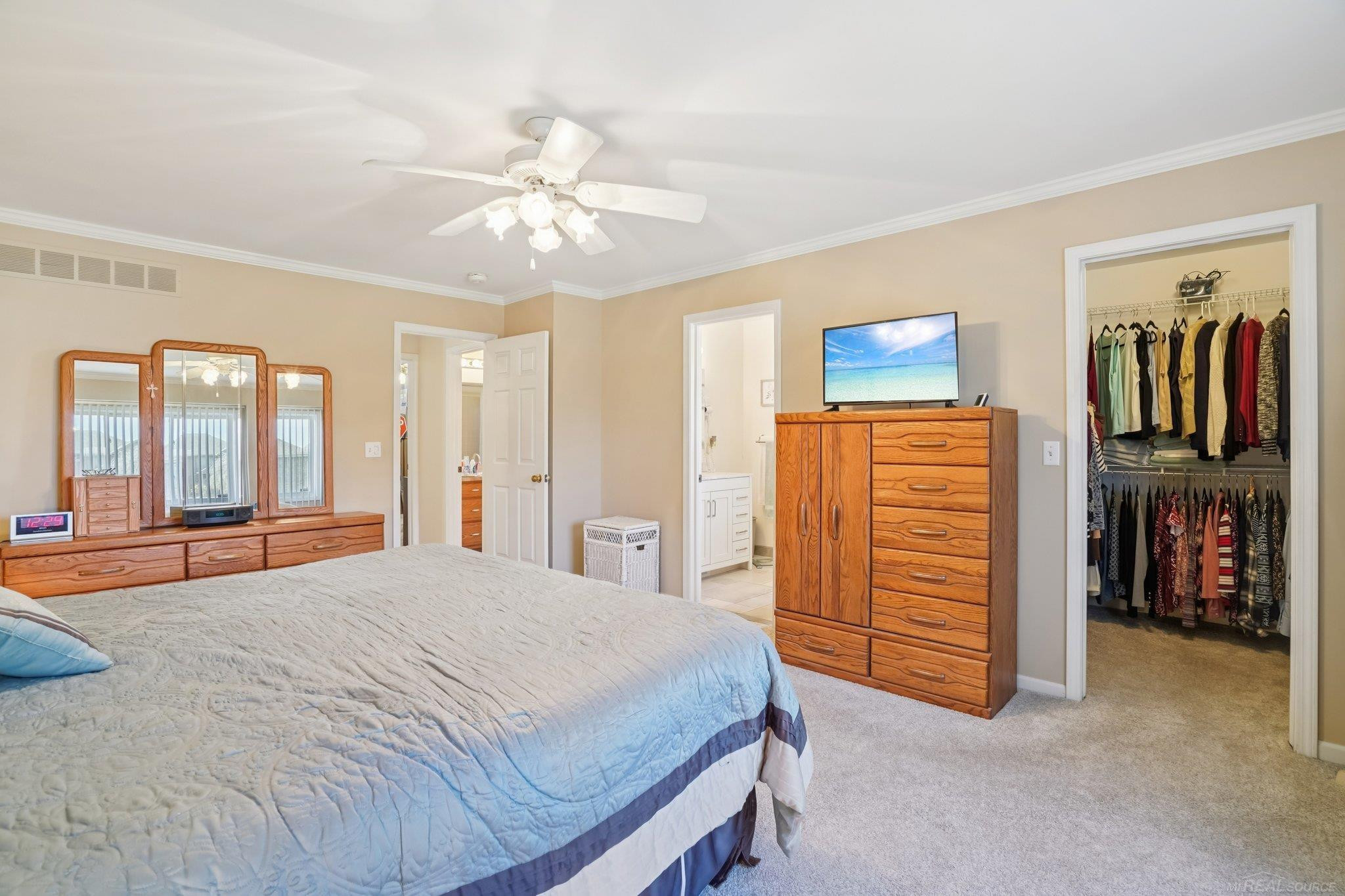 48302 Adams Drive, Macomb, MI 48044 — Photo 27