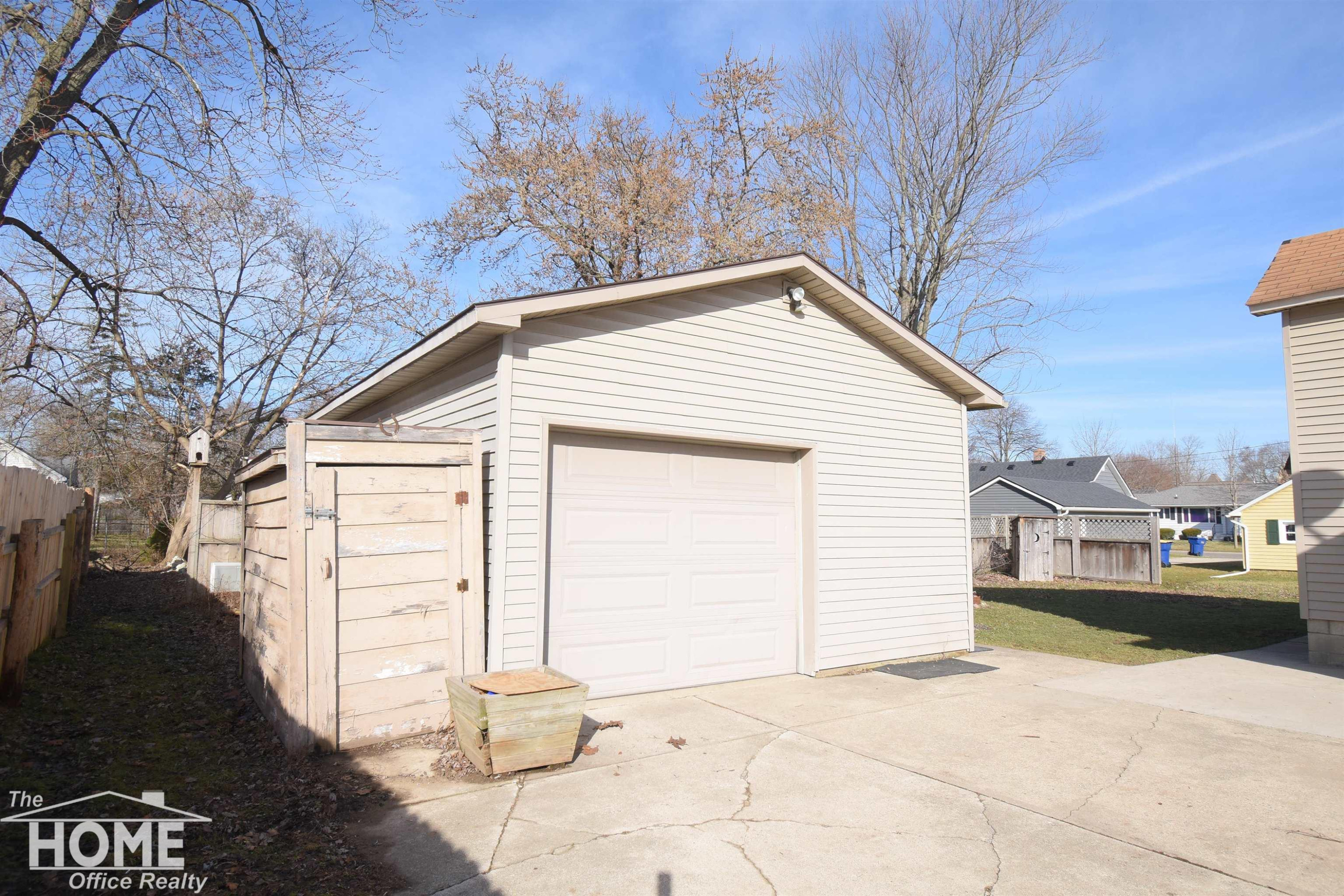 310 S Mcdonnell Street, Corunna, MI 48817 — Photo 24