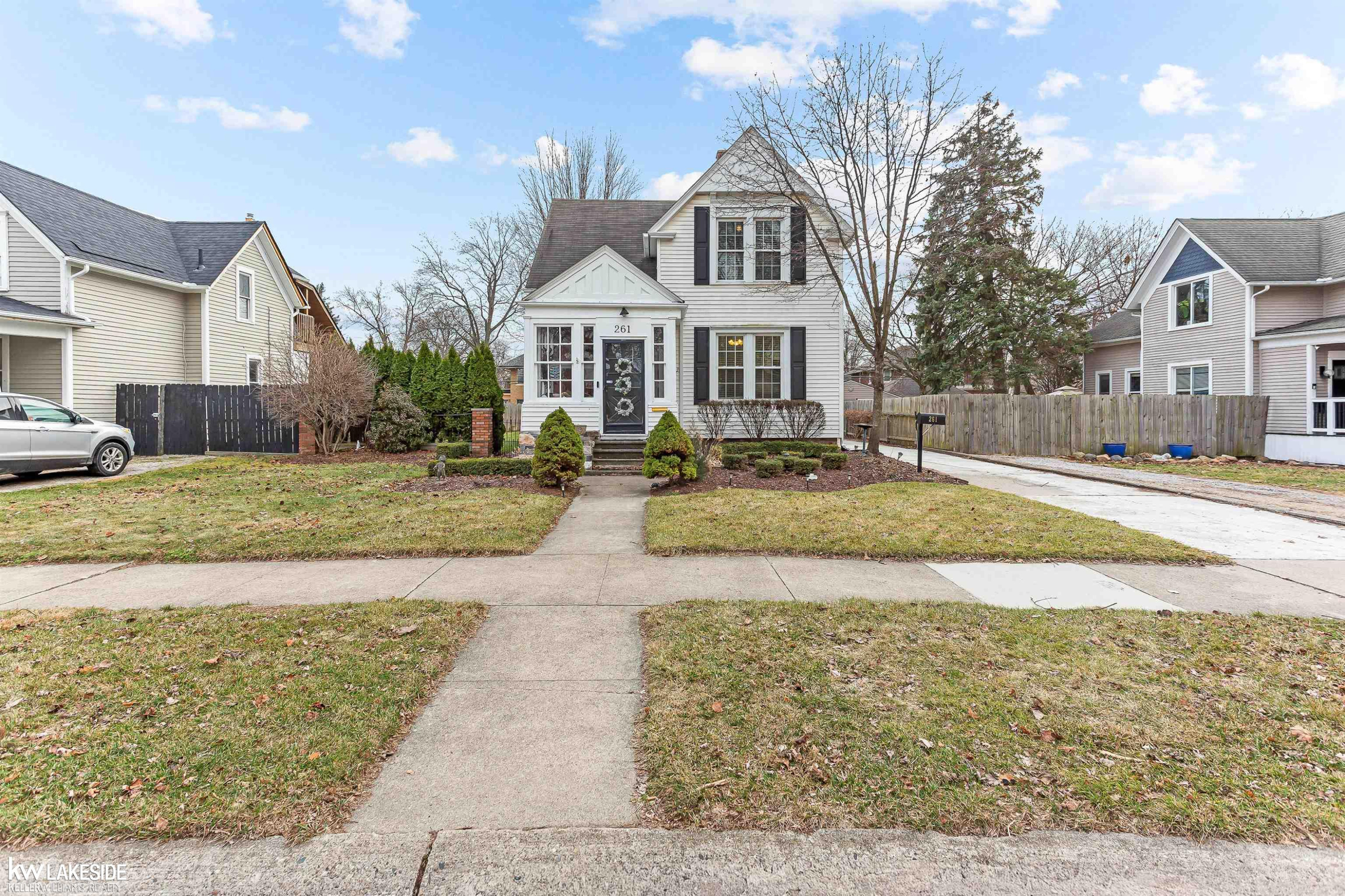 261 Jones Street, Mount Clemens, MI 48043 — Photo 2