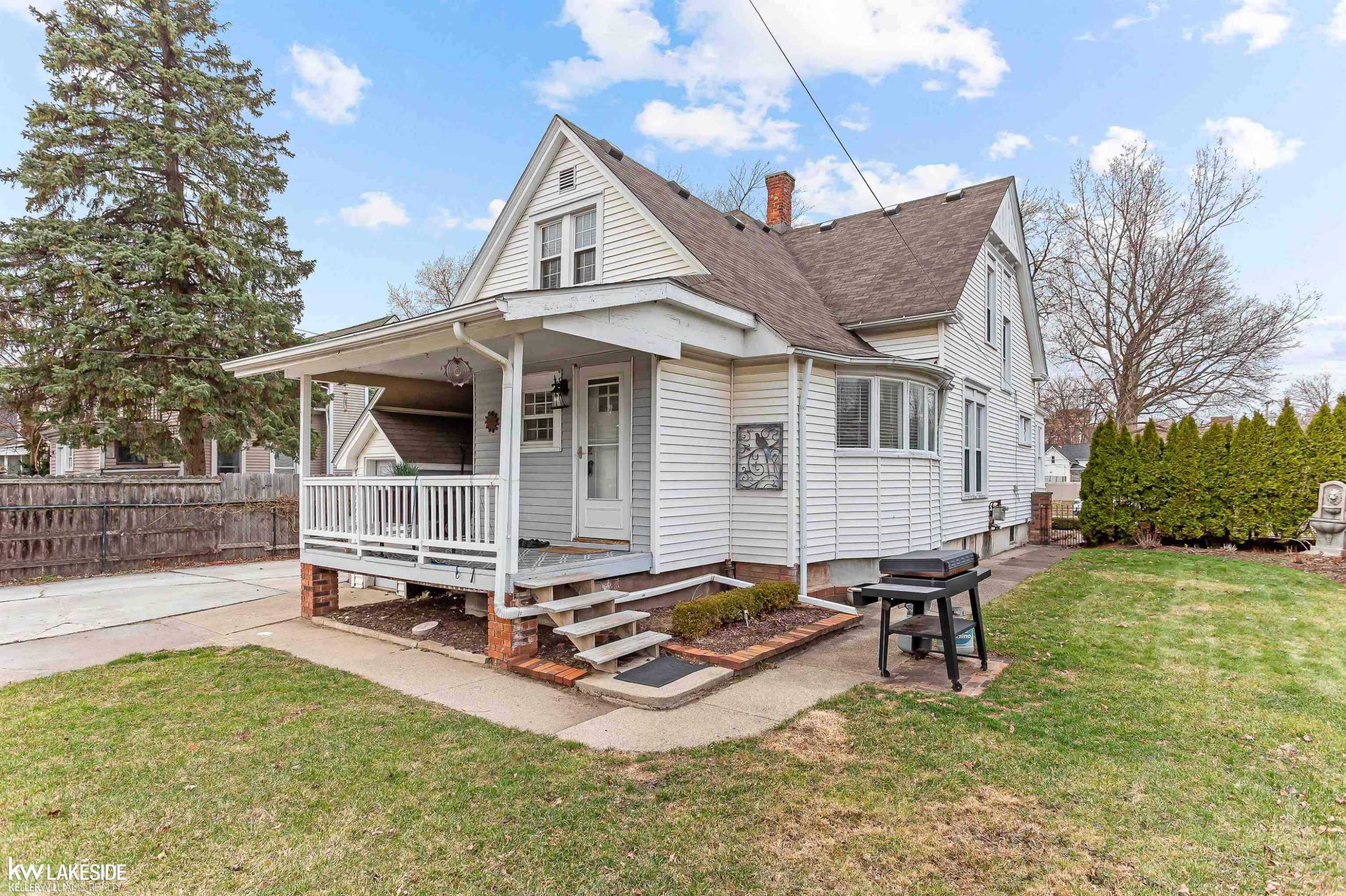 261 Jones Street, Mount Clemens, MI 48043 — Photo 38