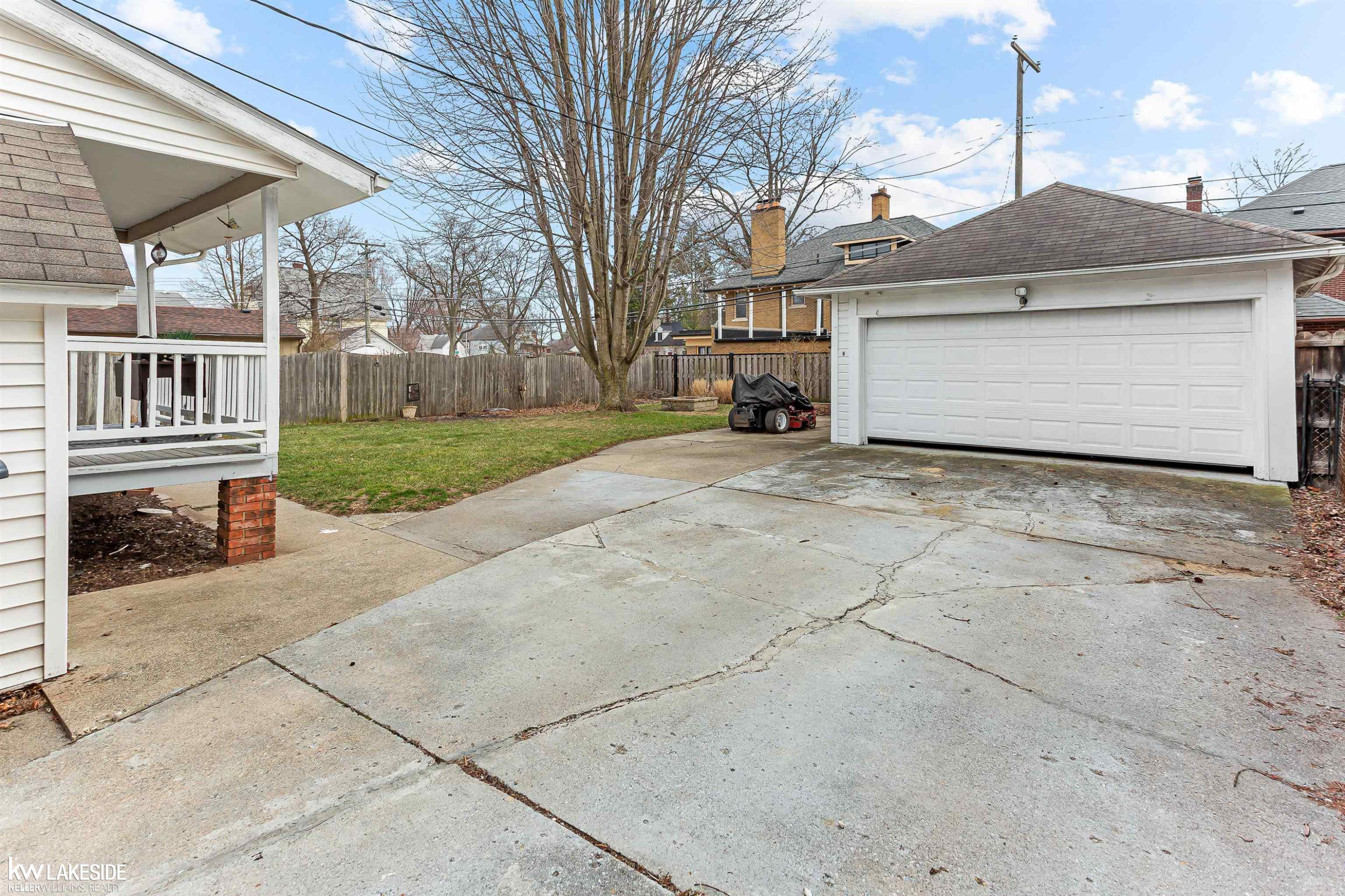 261 Jones Street, Mount Clemens, MI 48043 — Photo 40