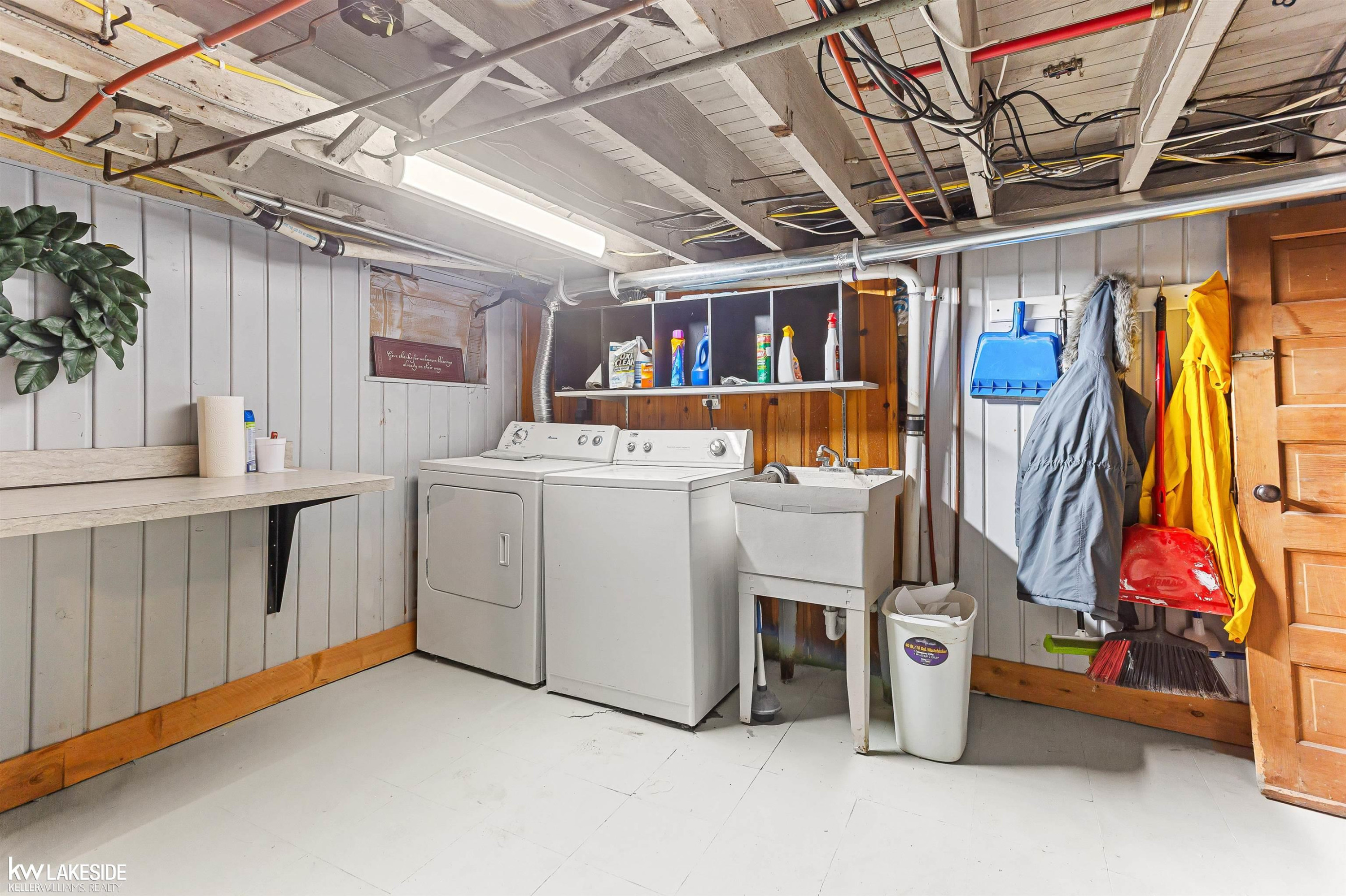 261 Jones Street, Mount Clemens, MI 48043 — Photo 45