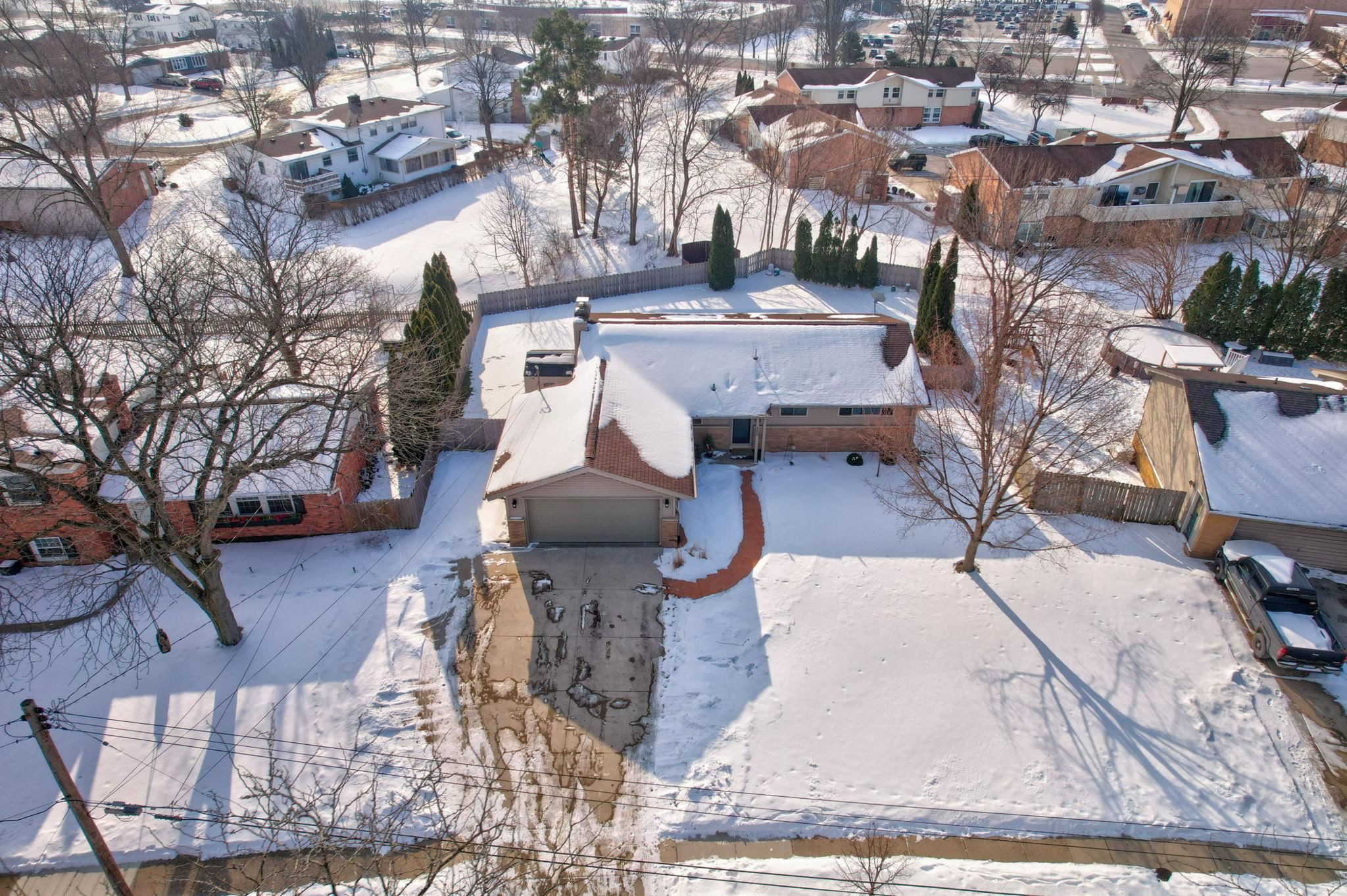 655 Eastgate Drive, Frankenmuth, MI 48734 — Photo 43