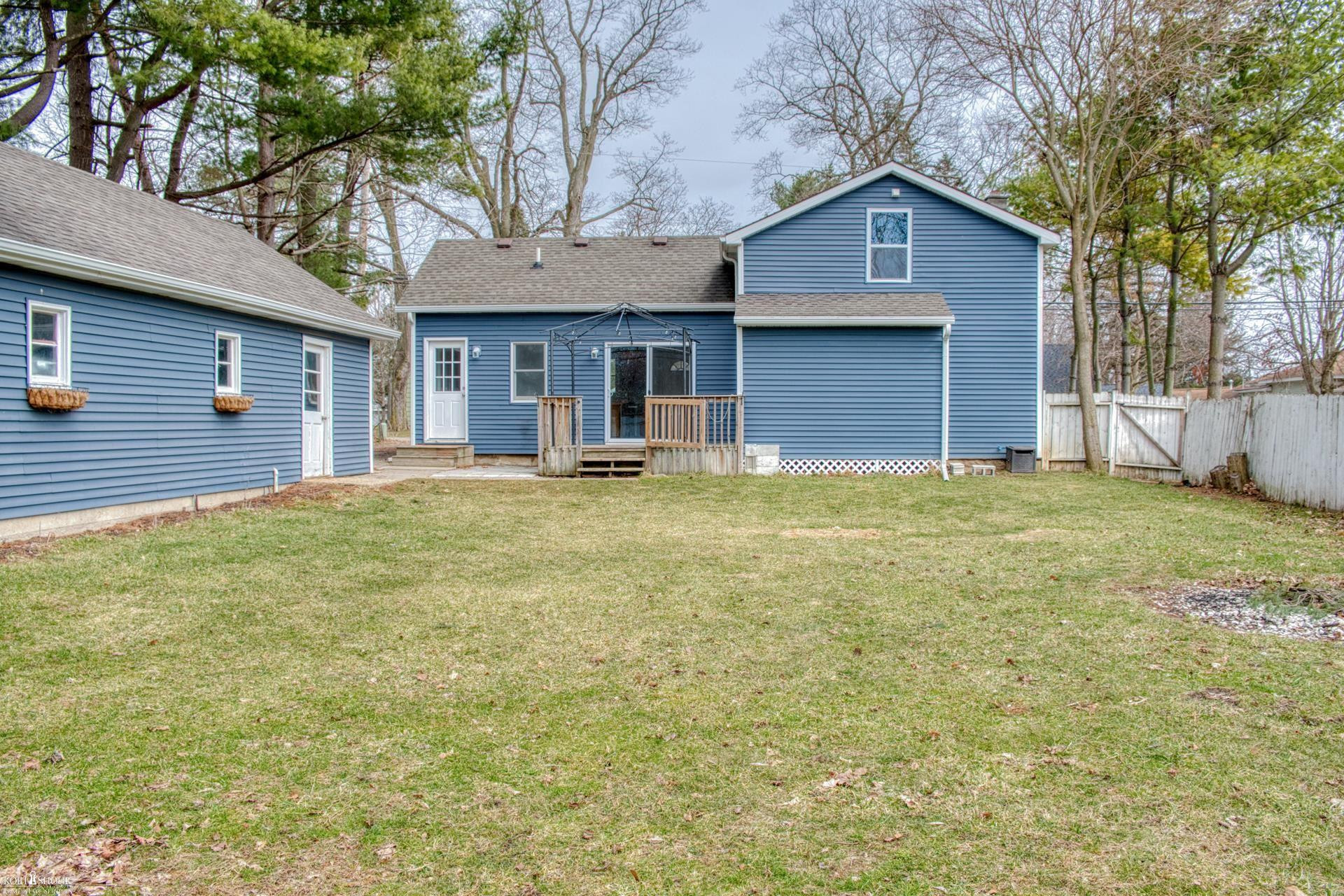 211 N Church Street, Byron, MI 48418 — Photo 25