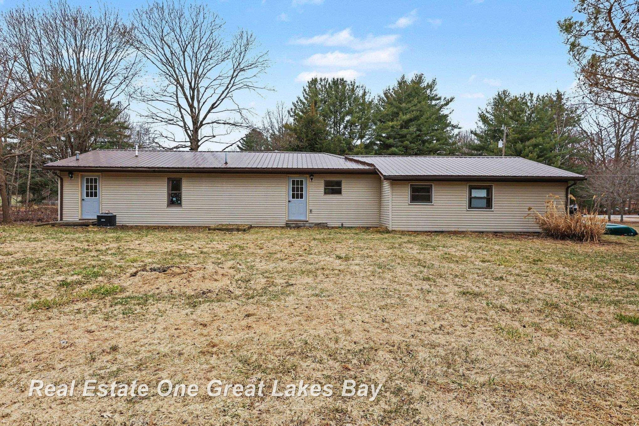 12467 Dorwood Road, Burt, MI 48417 — Photo 20