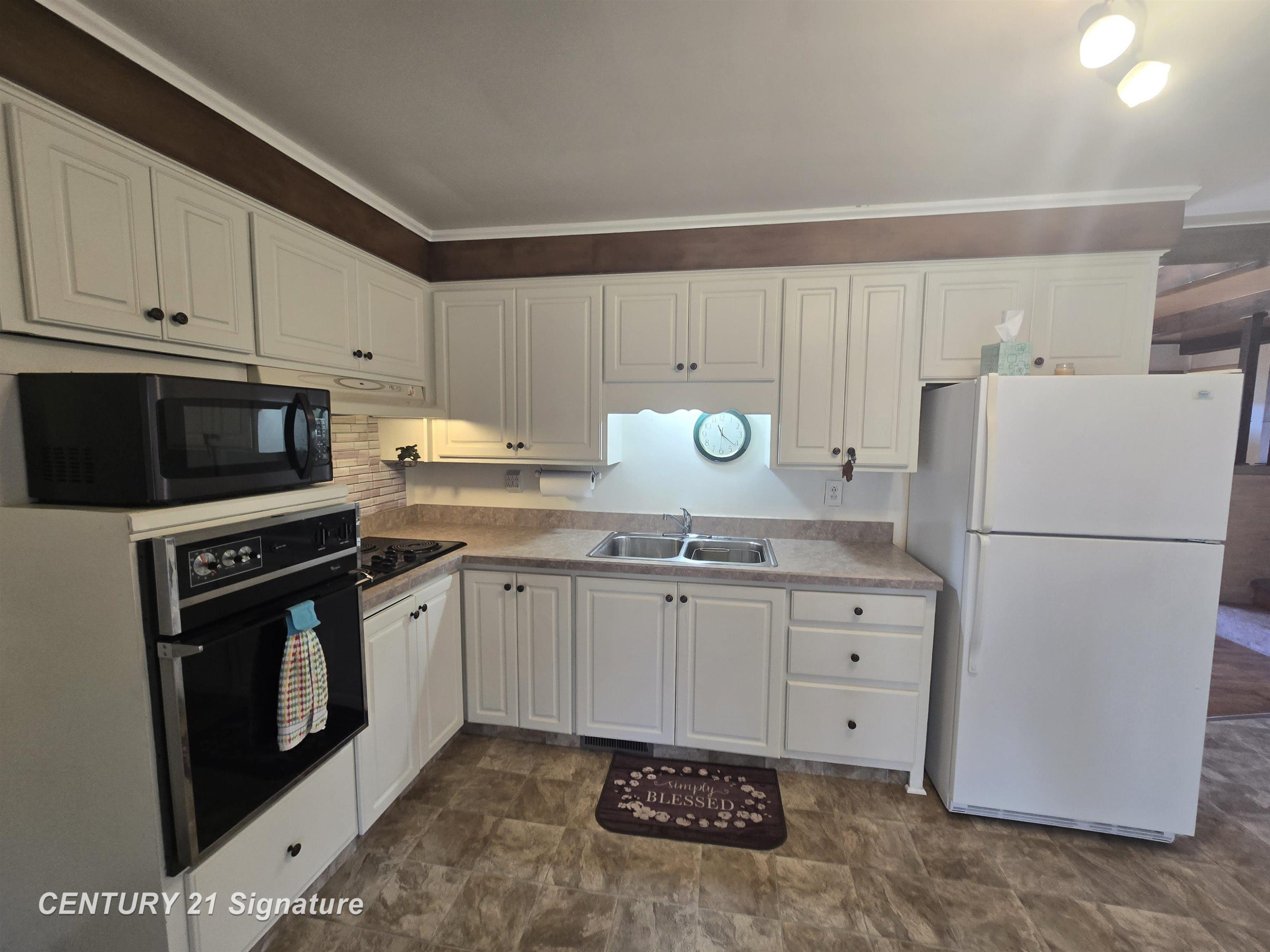 2400 Denise Drive, Clio, MI 48420 — Photo 15