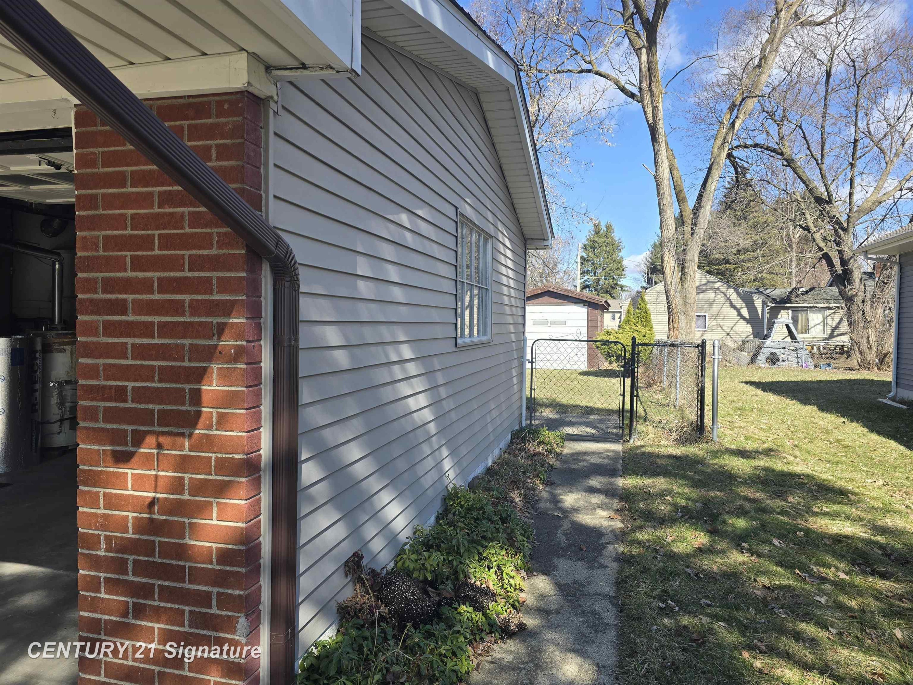 2400 Denise Drive, Clio, MI 48420 — Photo 41