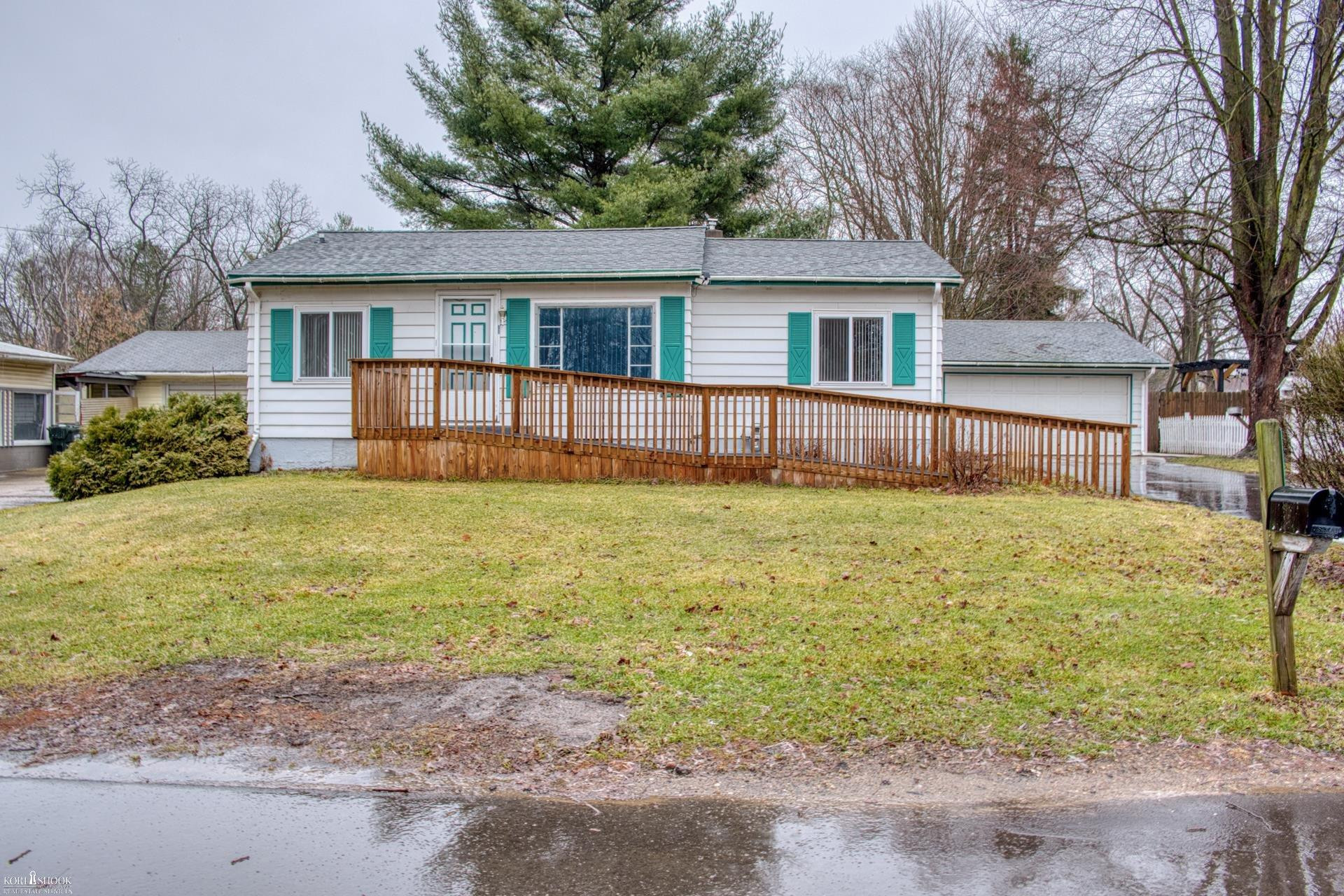 332 Fitch Street, Ovid, MI 48866 — front exterior