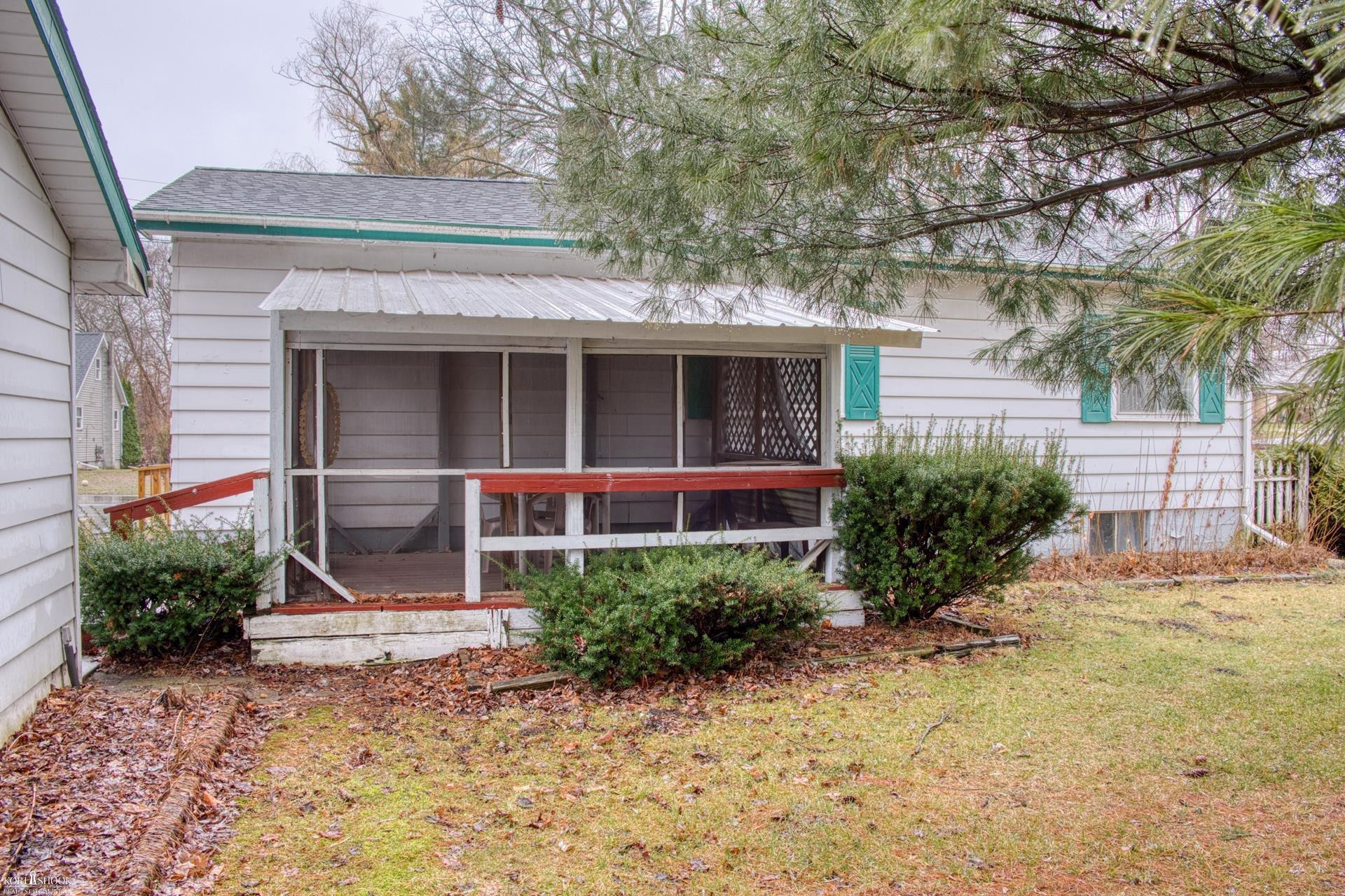332 Fitch Street, Ovid, MI 48866 — Photo 24