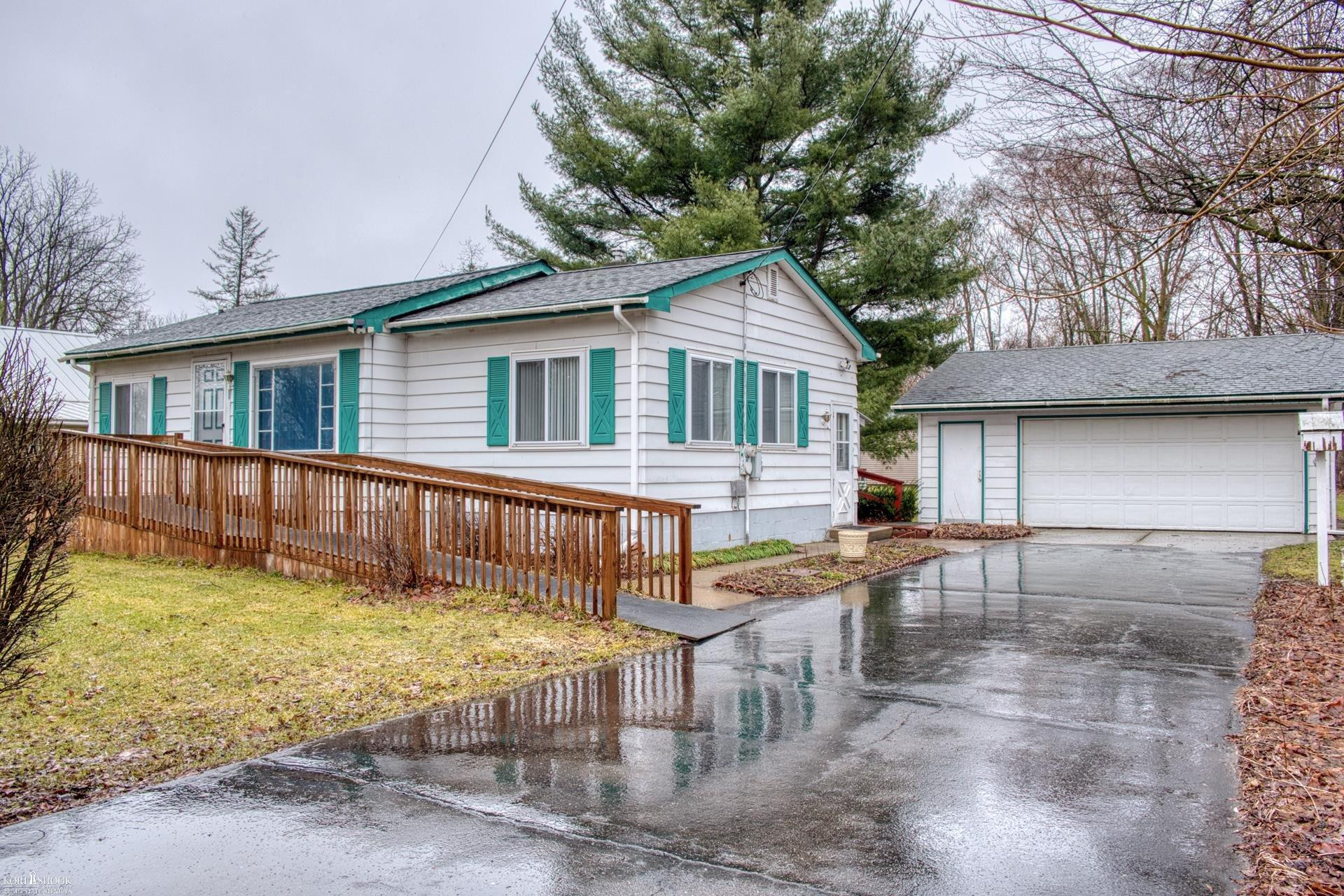 332 Fitch Street, Ovid, MI 48866 — Photo 28