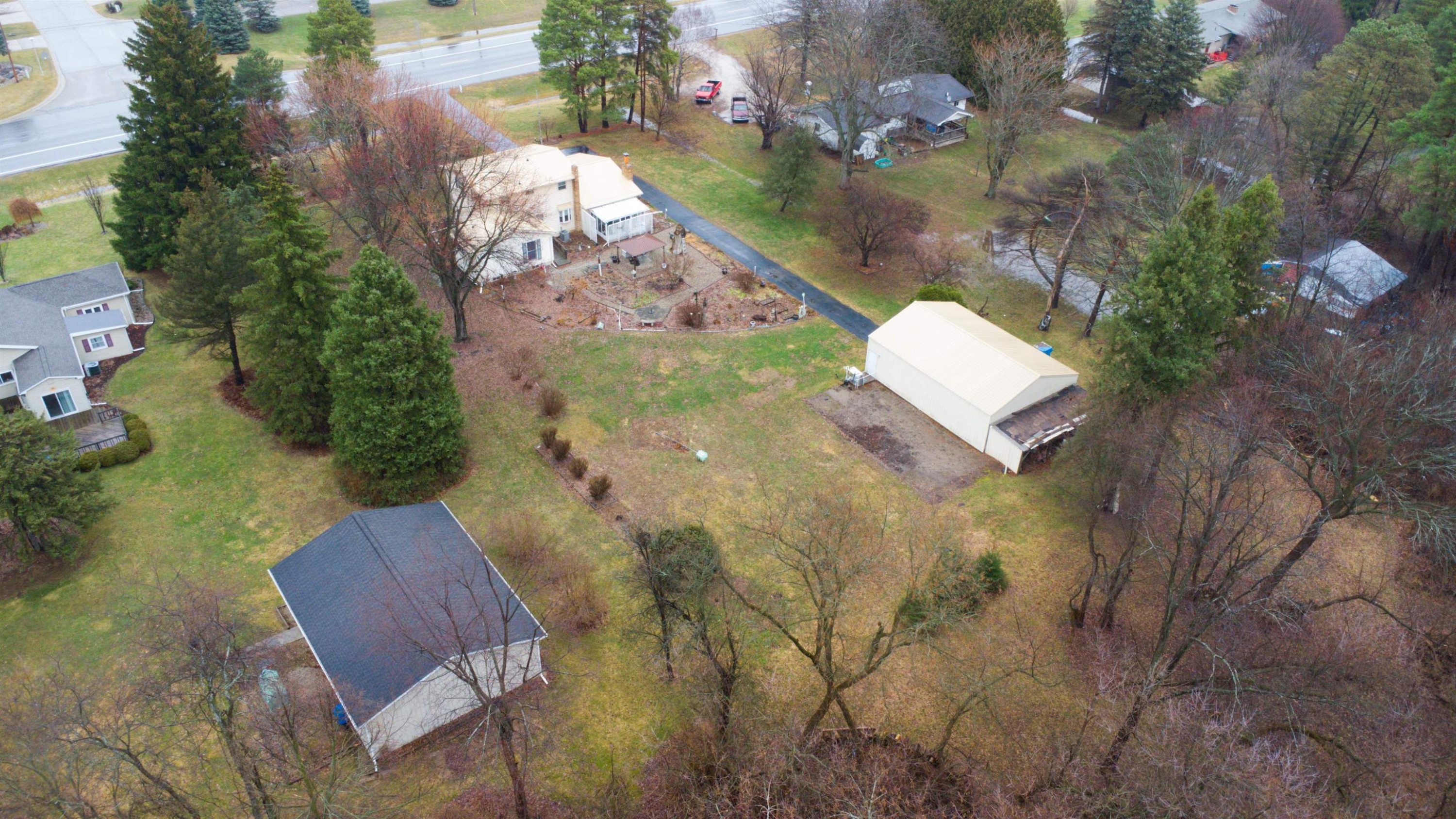 1371 W Vienna Road, Clio, MI 48420 — Photo 3