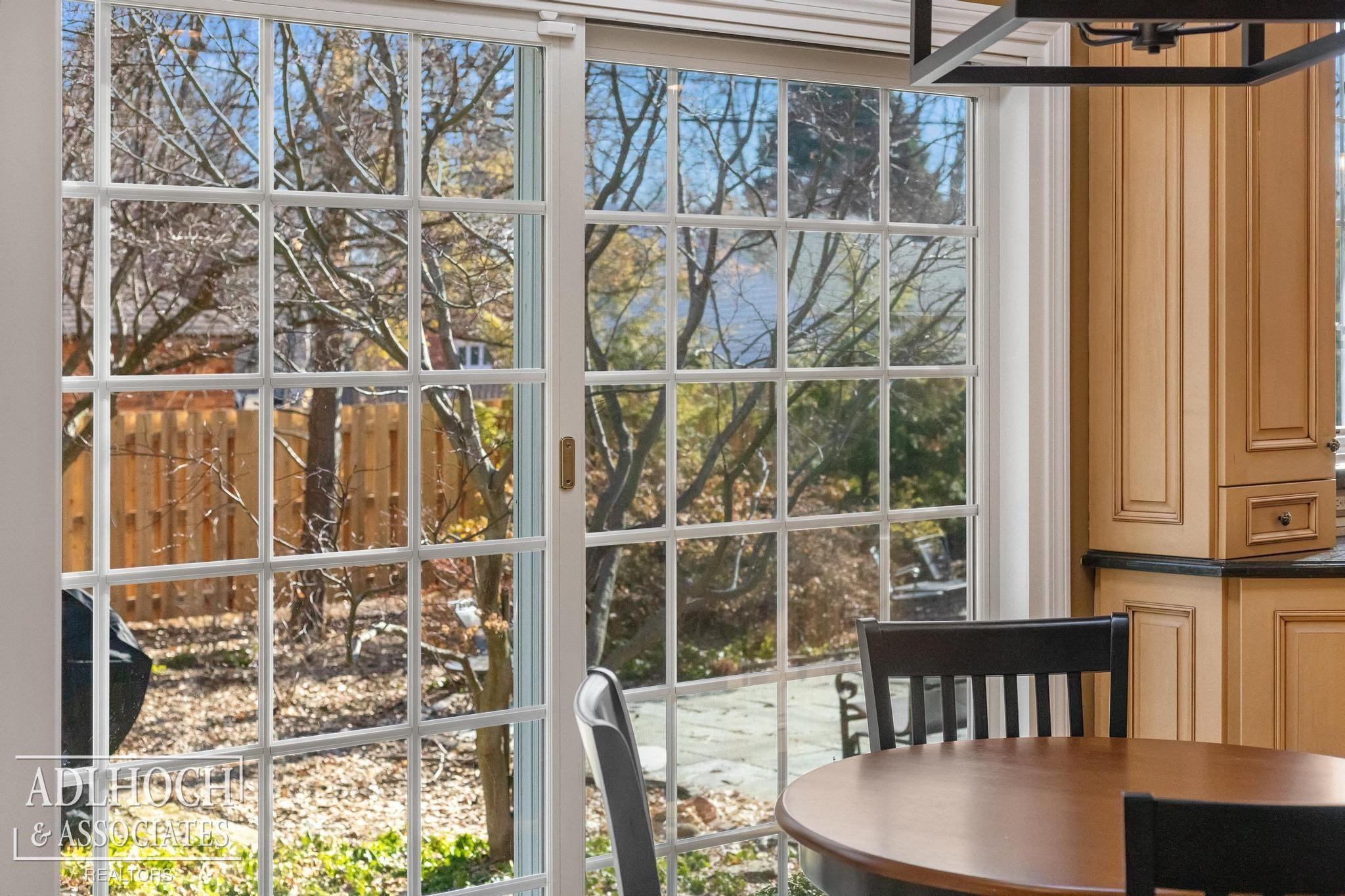 450 University Place, Grosse Pointe, MI 48230 — Photo 11