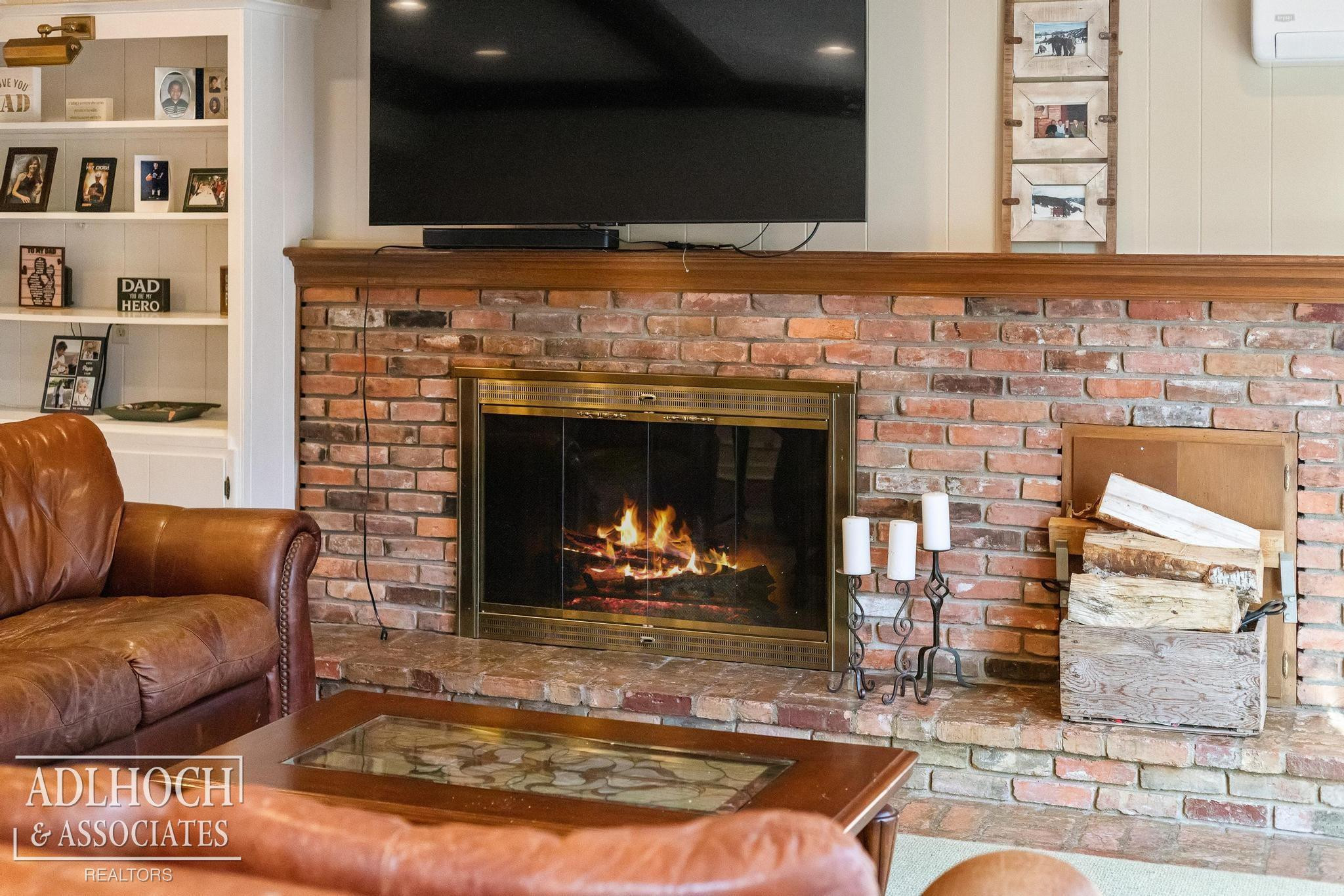 450 University Place, Grosse Pointe, MI 48230 — Photo 15