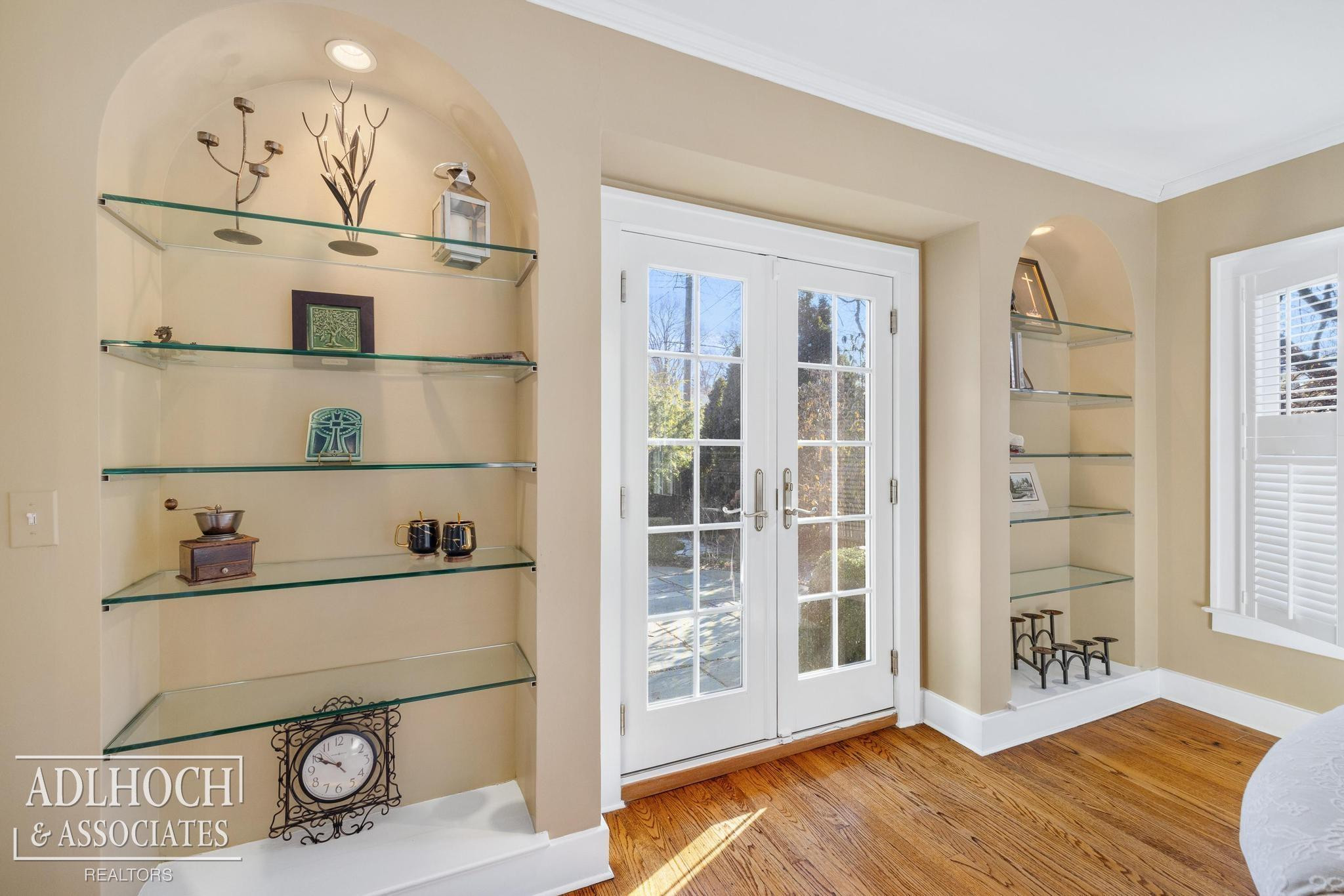 450 University Place, Grosse Pointe, MI 48230 — Photo 21