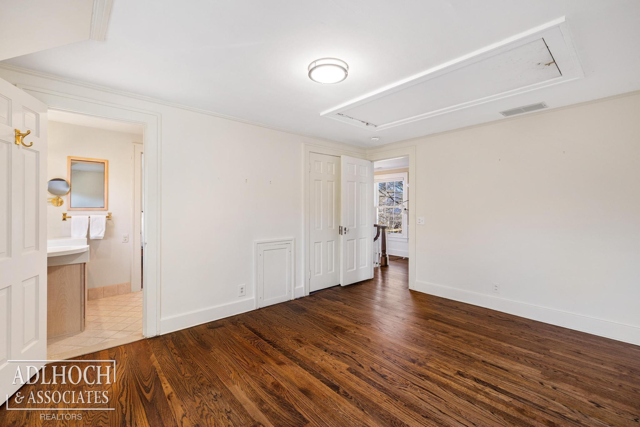450 University Place, Grosse Pointe, MI 48230 — Photo 34