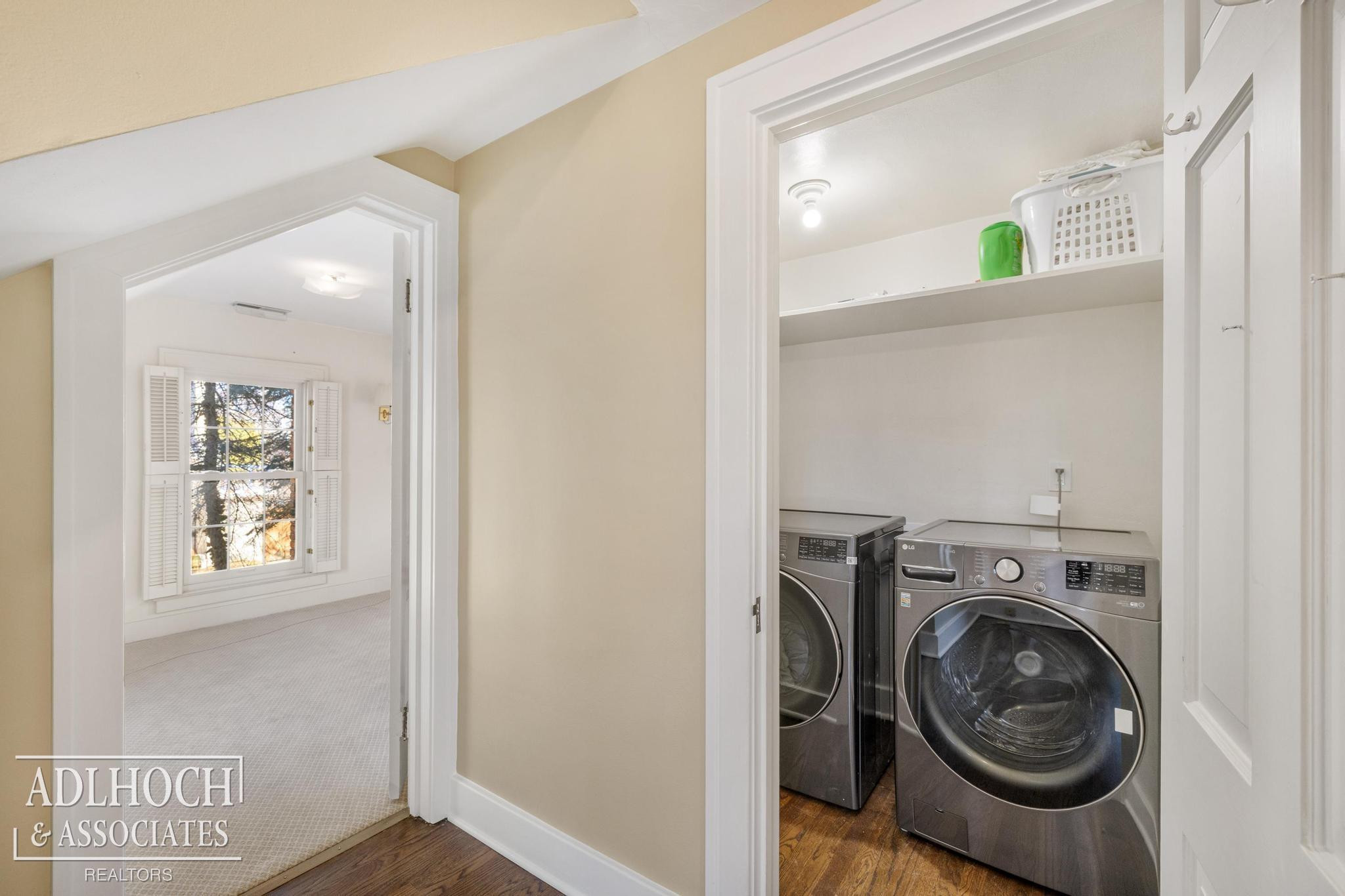 450 University Place, Grosse Pointe, MI 48230 — Photo 35