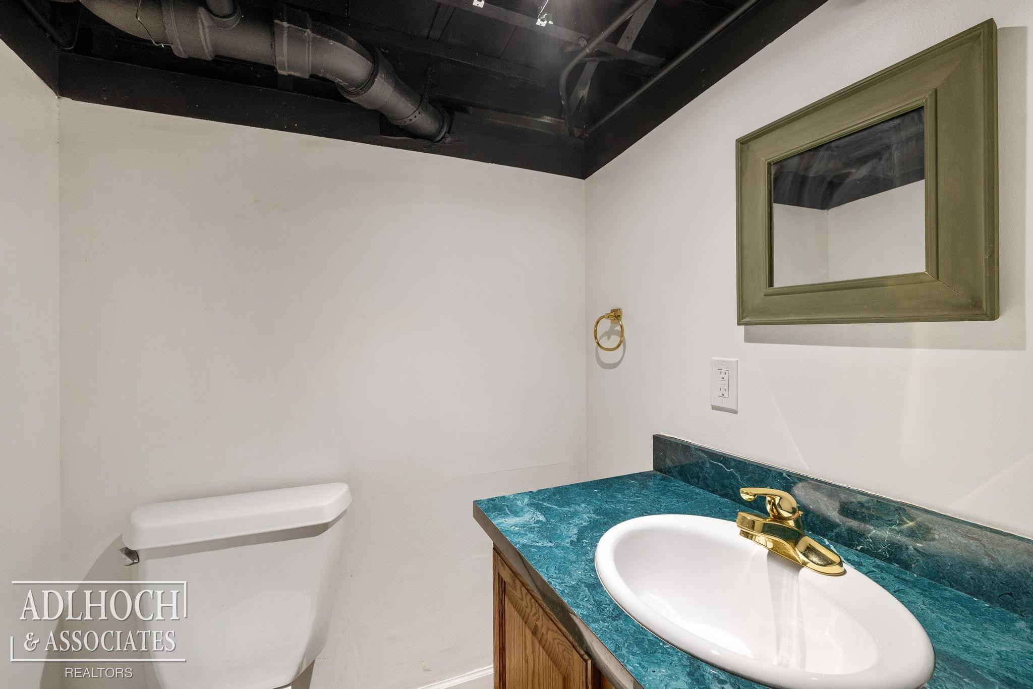 450 University Place, Grosse Pointe, MI 48230 — Photo 41