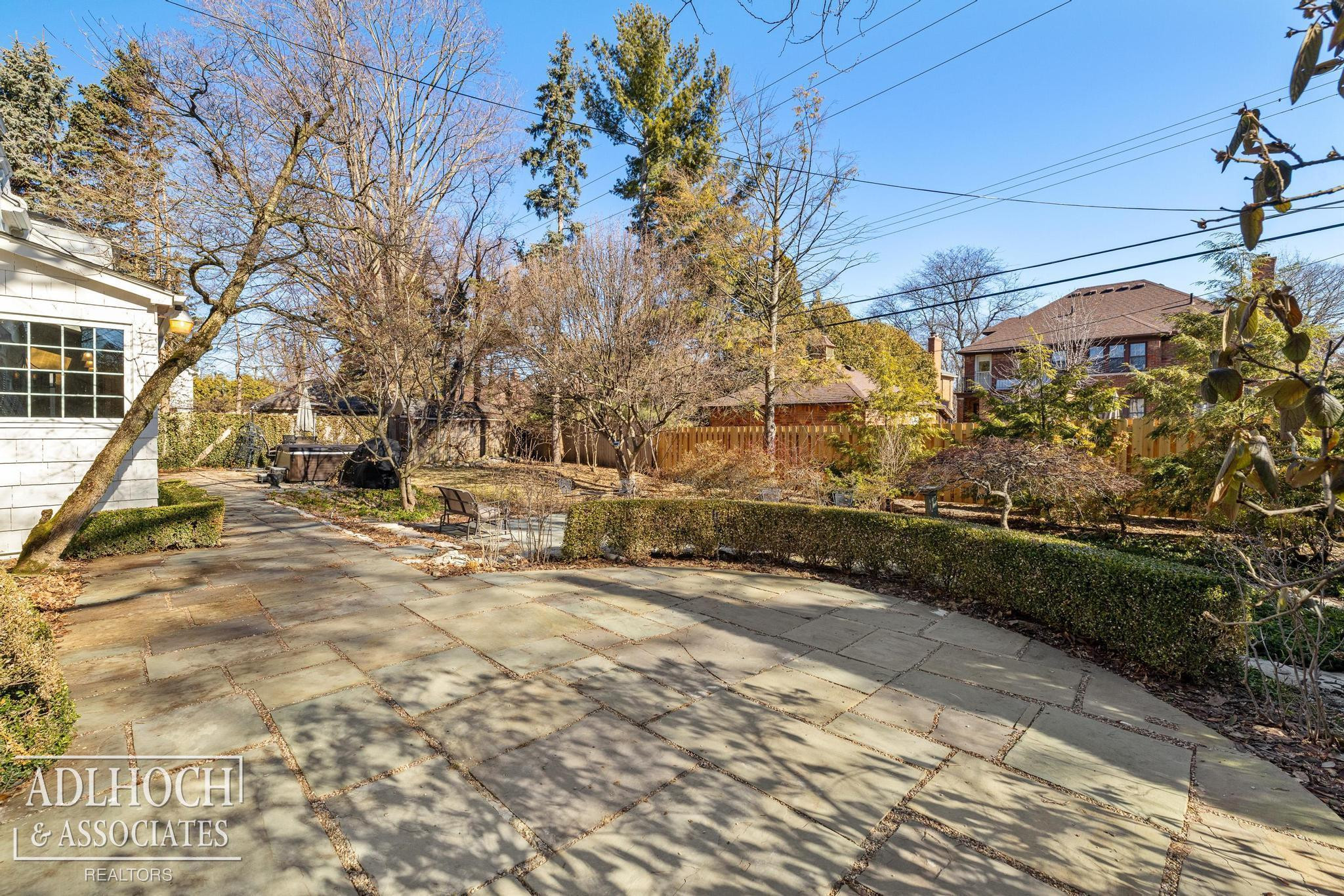 450 University Place, Grosse Pointe, MI 48230 — Photo 51