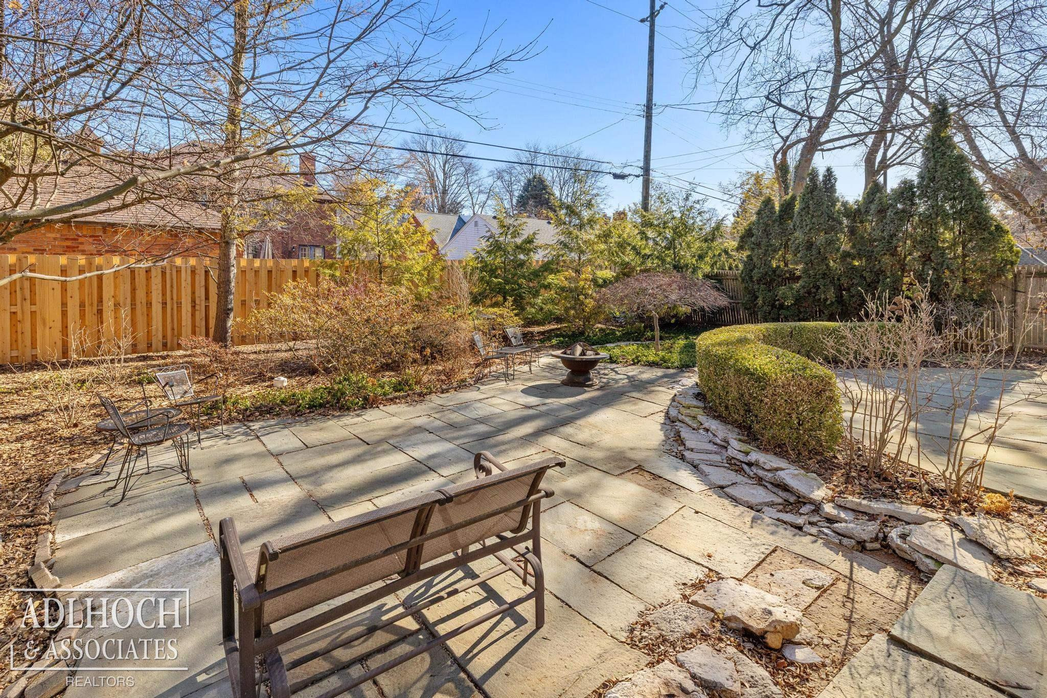 450 University Place, Grosse Pointe, MI 48230 — Photo 52