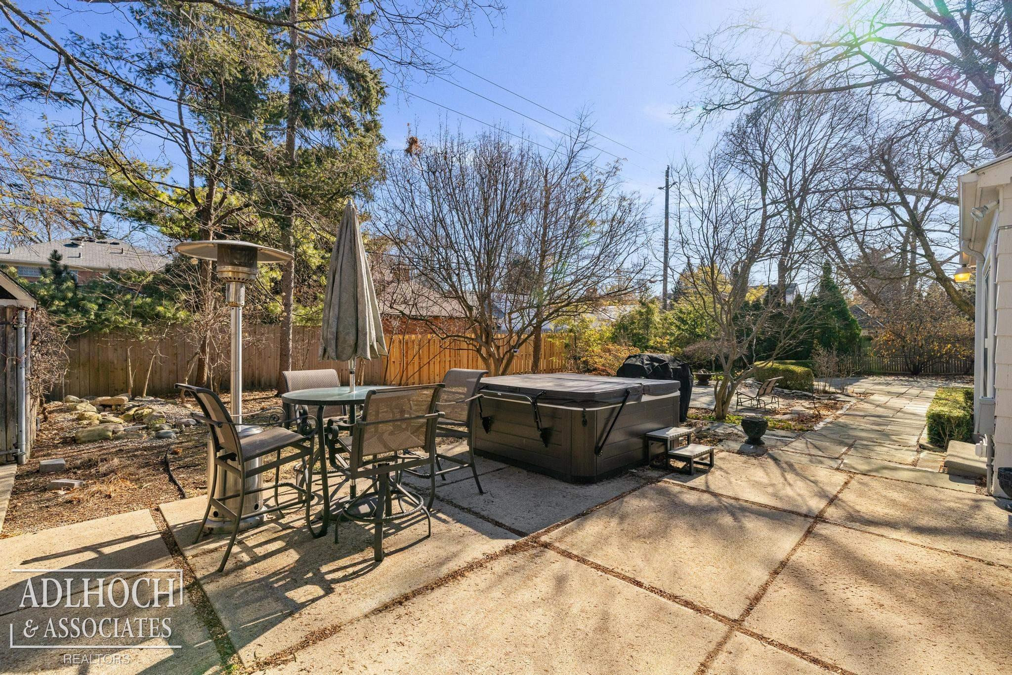 450 University Place, Grosse Pointe, MI 48230 — Photo 54