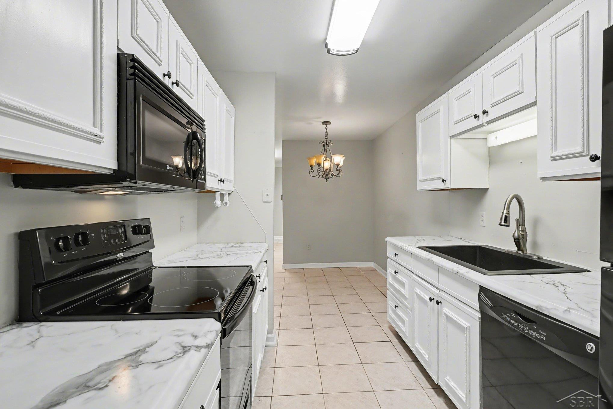 3339 S Cabaret Trail, A2, Saginaw, MI 48603 — Photo 4