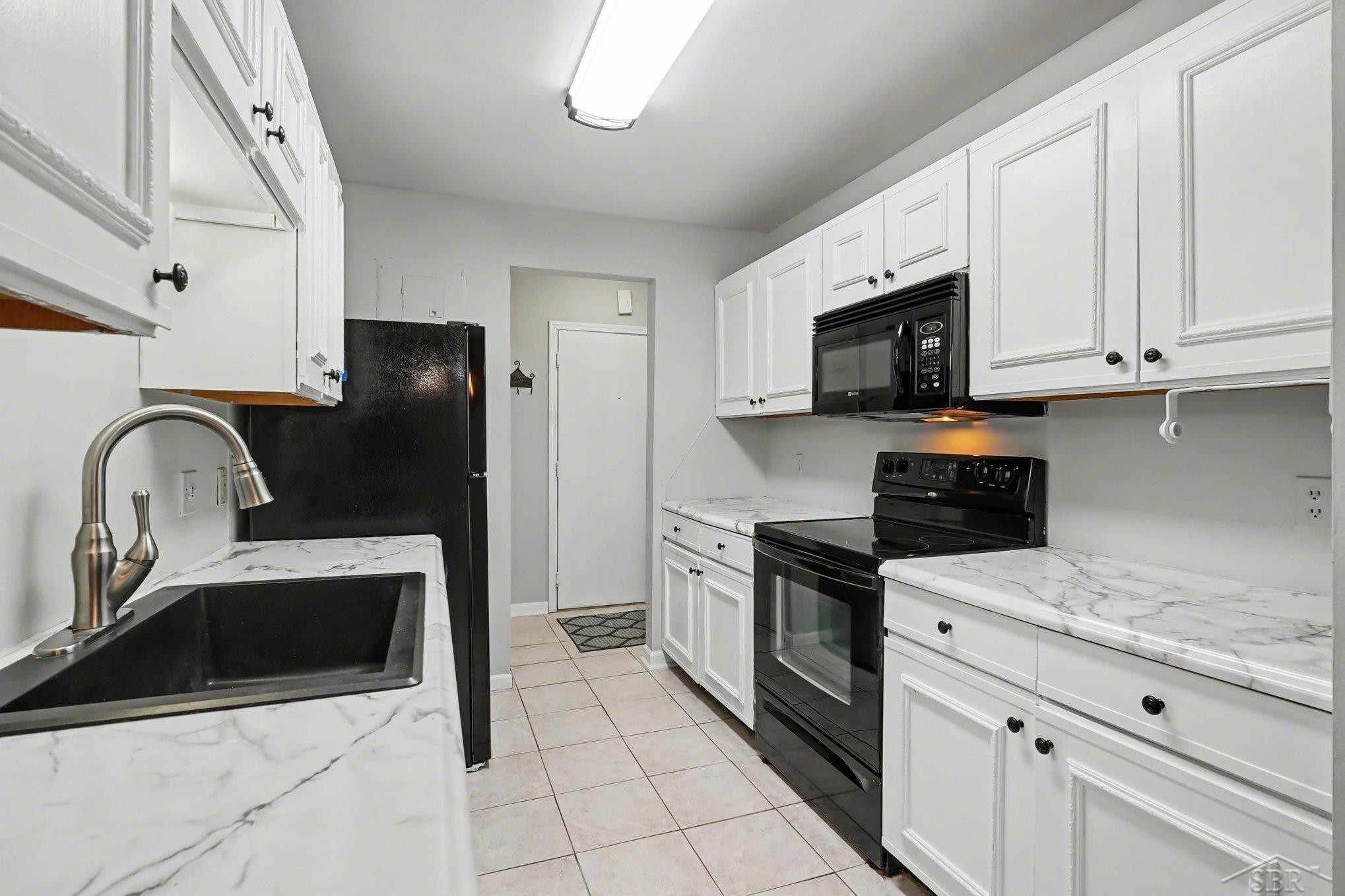 3339 S Cabaret Trail, A2, Saginaw, MI 48603 — Photo 5