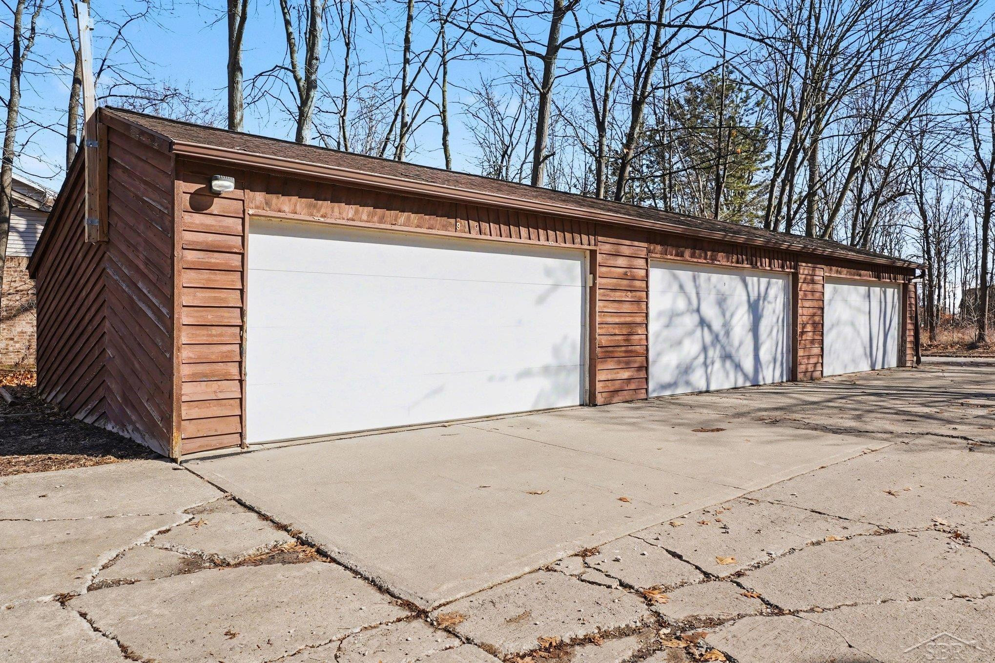 3339 S Cabaret Trail, A2, Saginaw, MI 48603 — Photo 20