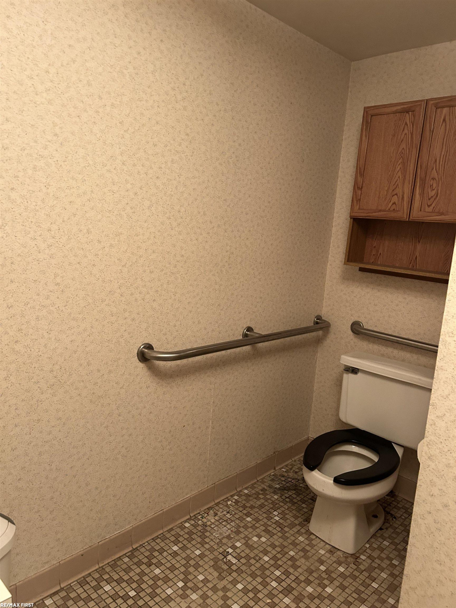 220 Cass Avenue, Mount Clemens, MI 48043 — Photo 11