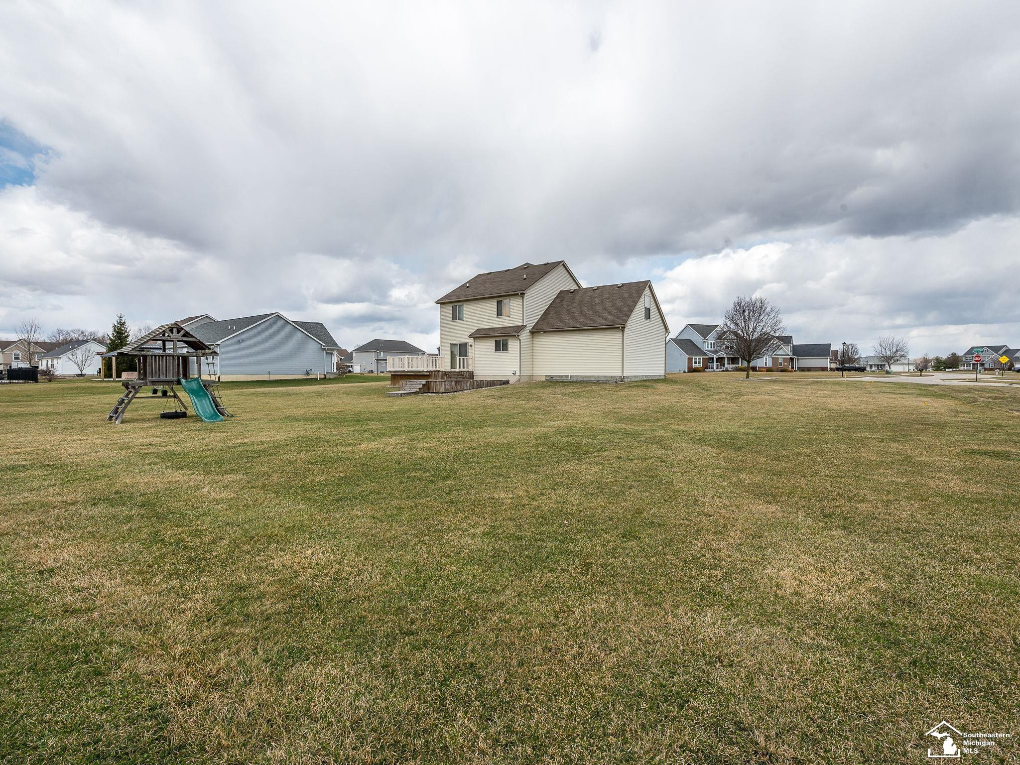 4177 Plum Tree Circle, Monroe, MI 48161 — Photo 35