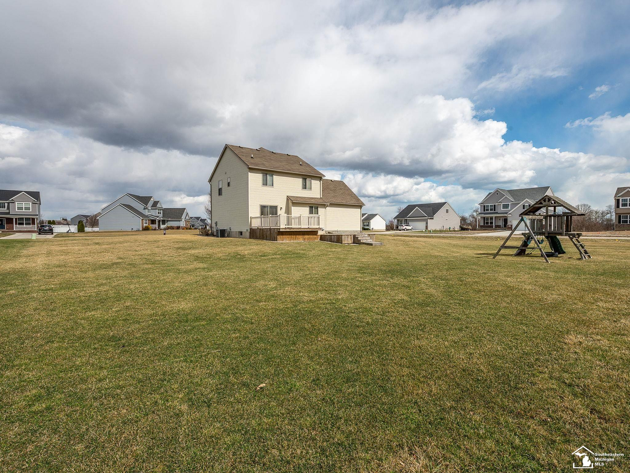 4177 Plum Tree Circle, Monroe, MI 48161 — Photo 36