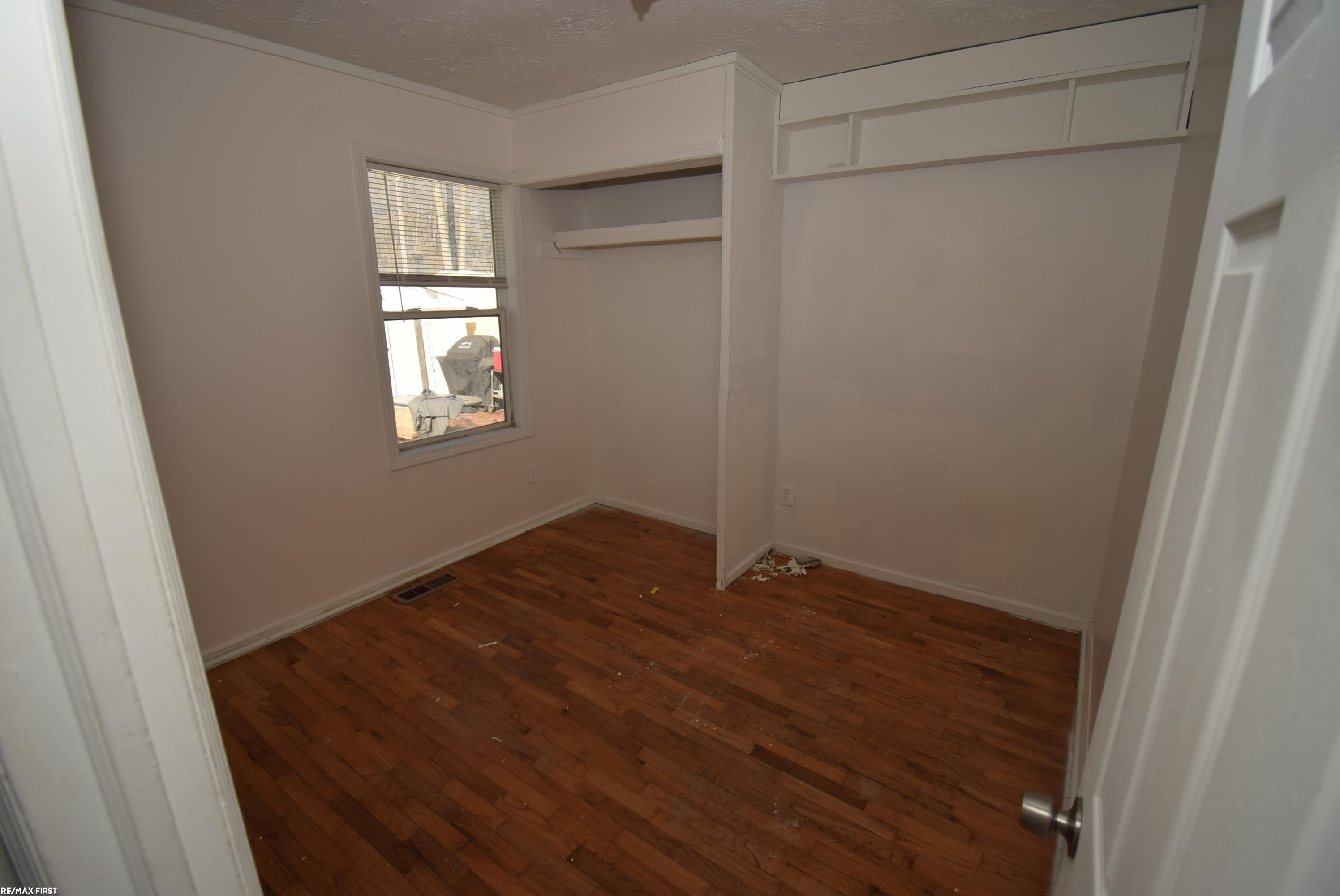 20150 Sherwood Road, MI 48111 — Photo 15