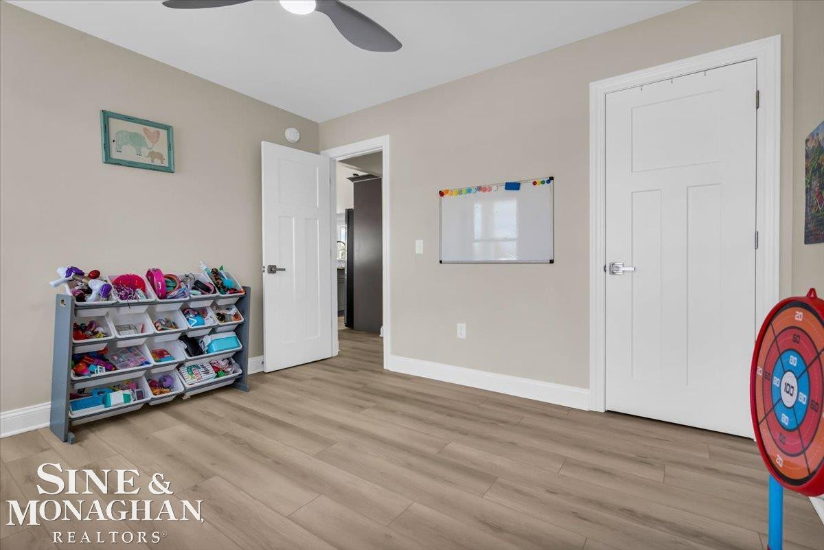 233 Oregon Avenue, Marysville, MI 48040 — Photo 18