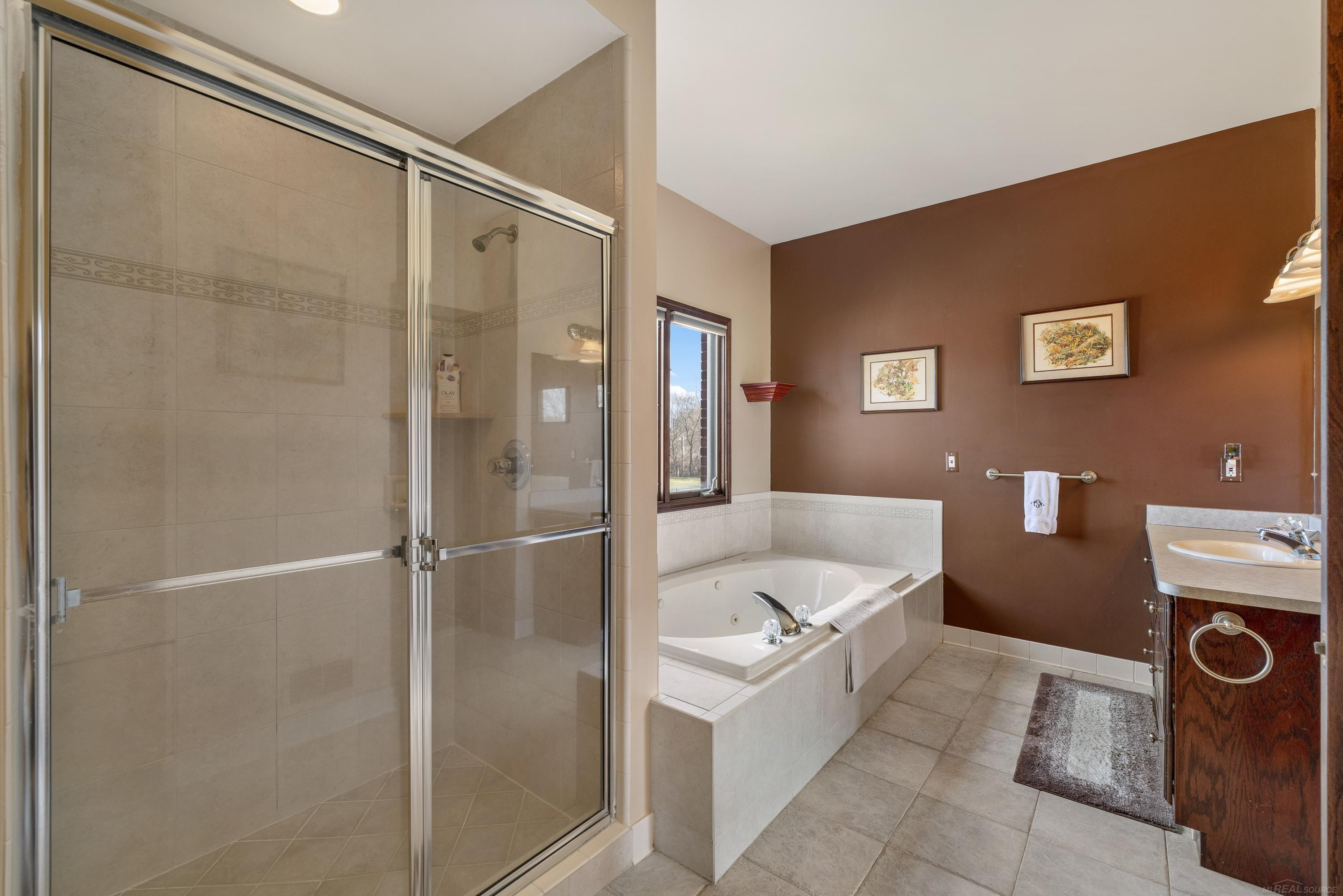27070 32 Mile Road, MI 48050 — Photo 23