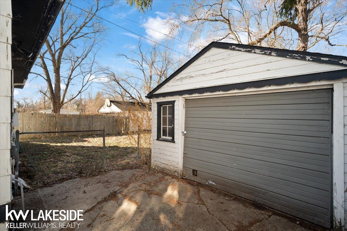 17375 Winston Street, Detroit, MI 48219 — Photo 5