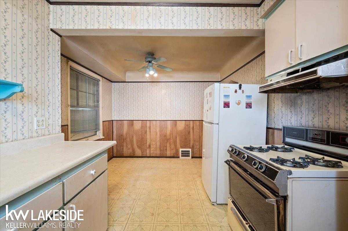 17375 Winston Street, Detroit, MI 48219 — Photo 21