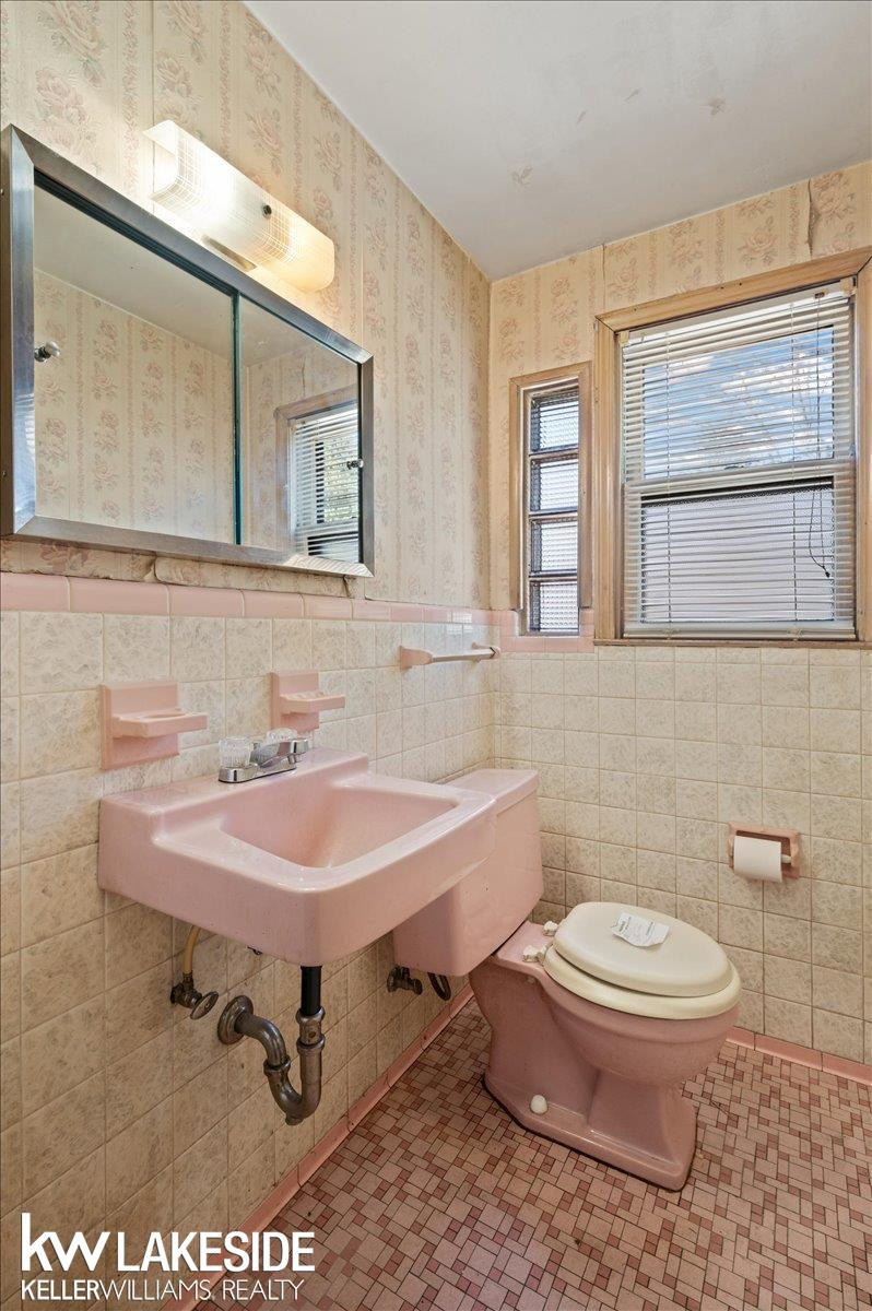 17375 Winston Street, Detroit, MI 48219 — Photo 24
