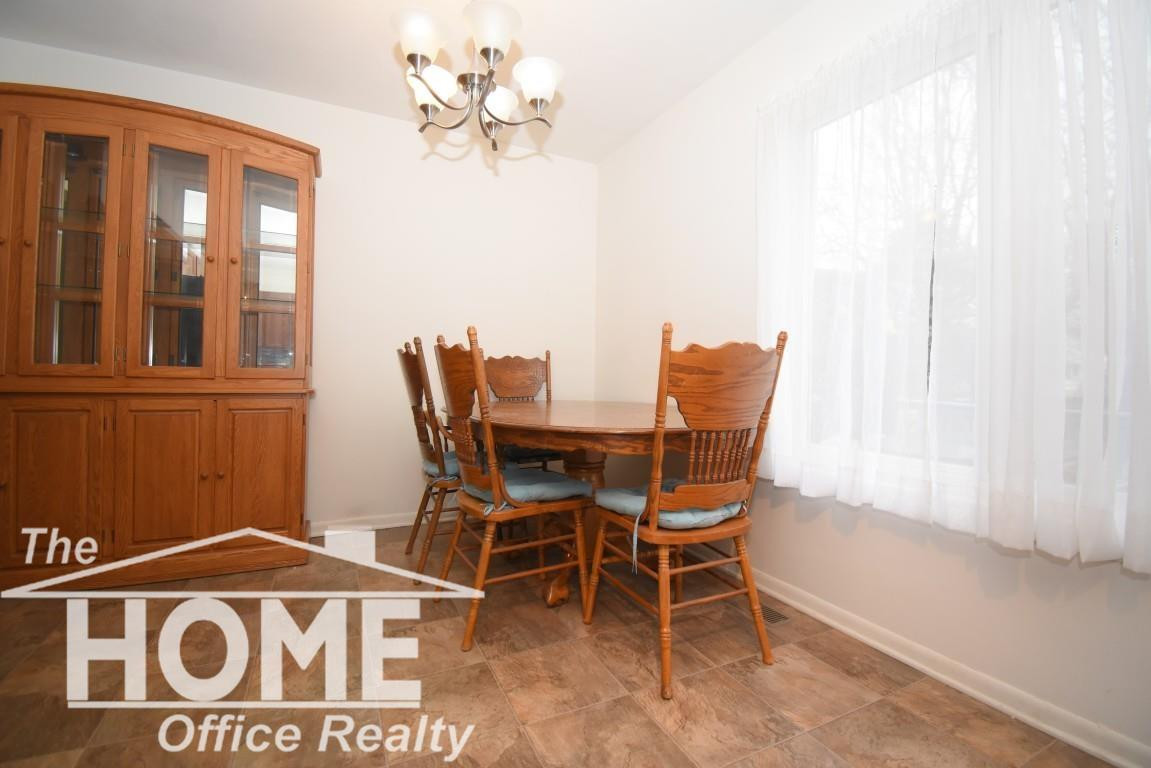 205 E Rolfe Street, Perry, MI 48872 — Photo 8