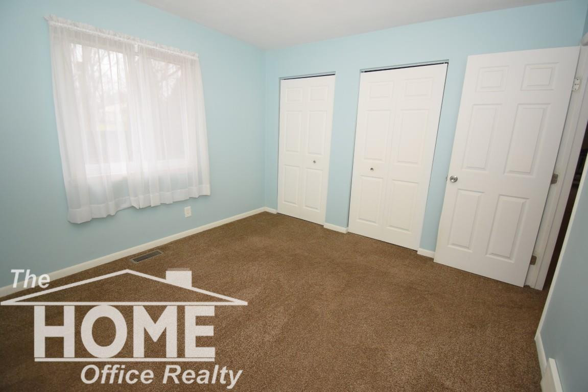 205 E Rolfe Street, Perry, MI 48872 — Photo 12